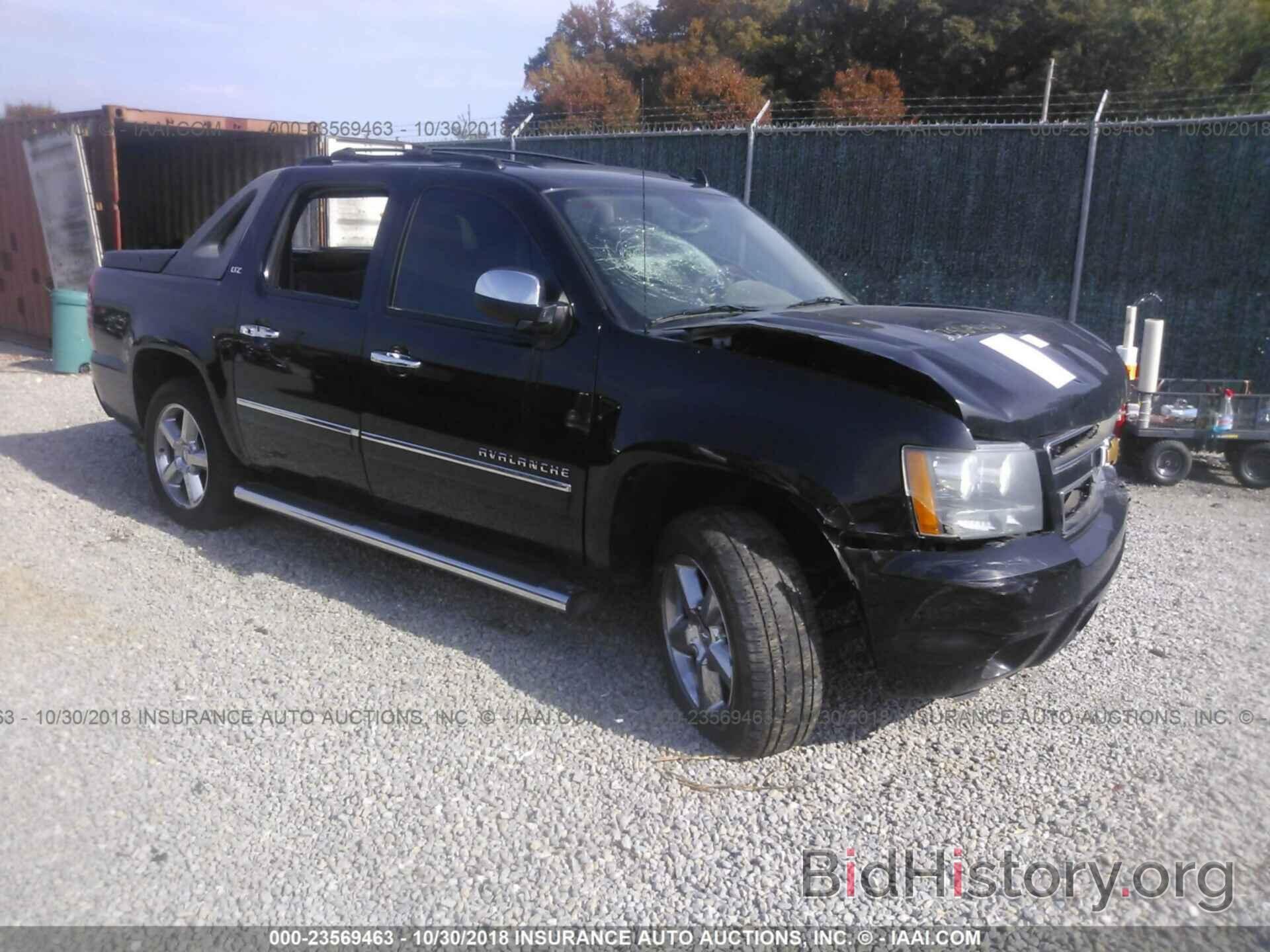 Photo 3GNTKGE77CG125672 - Chevrolet Avalanche 2012