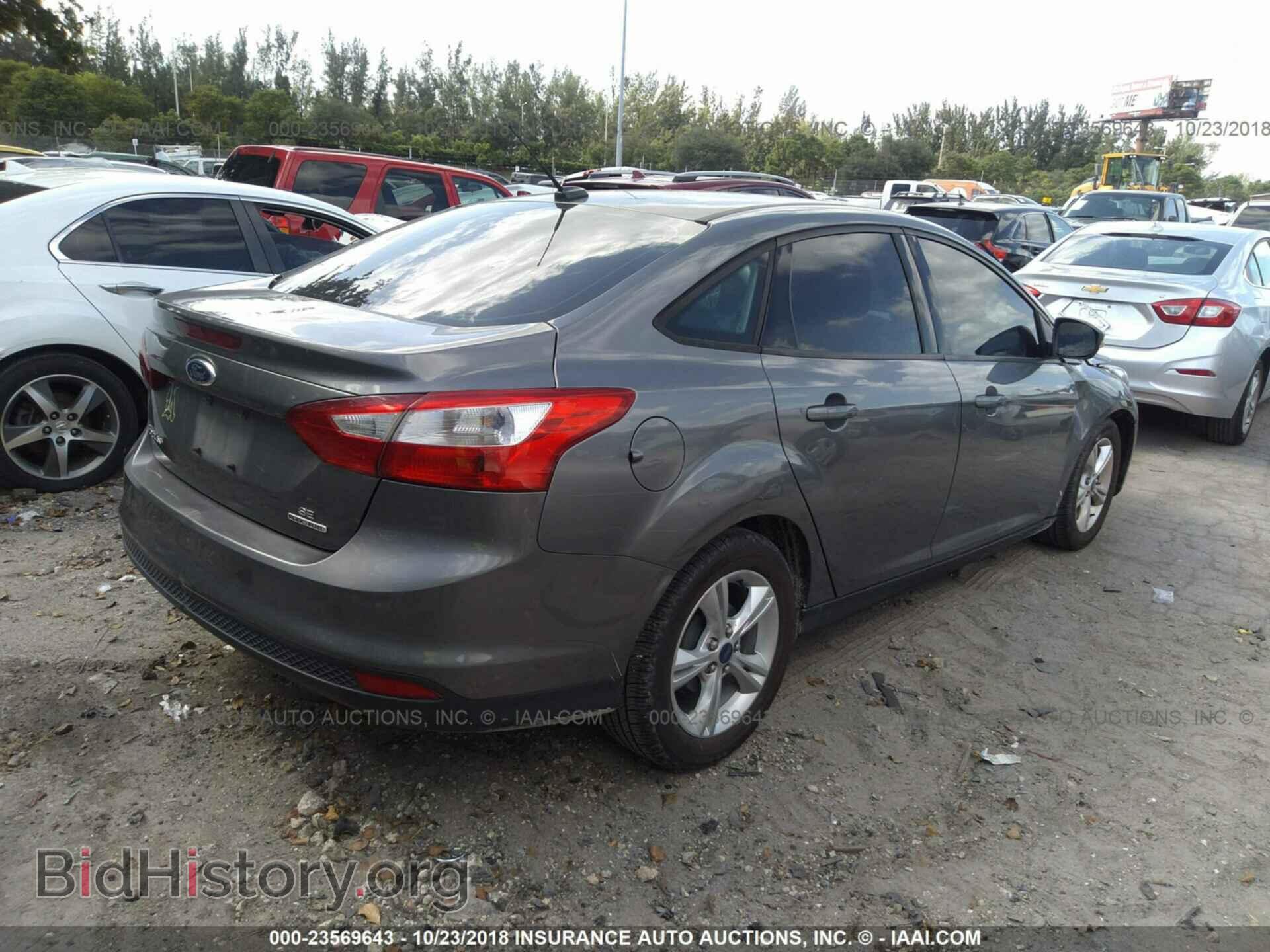 2013 Ford Focus - VIN: 1FADP3F28DL117648 - Photo 4
