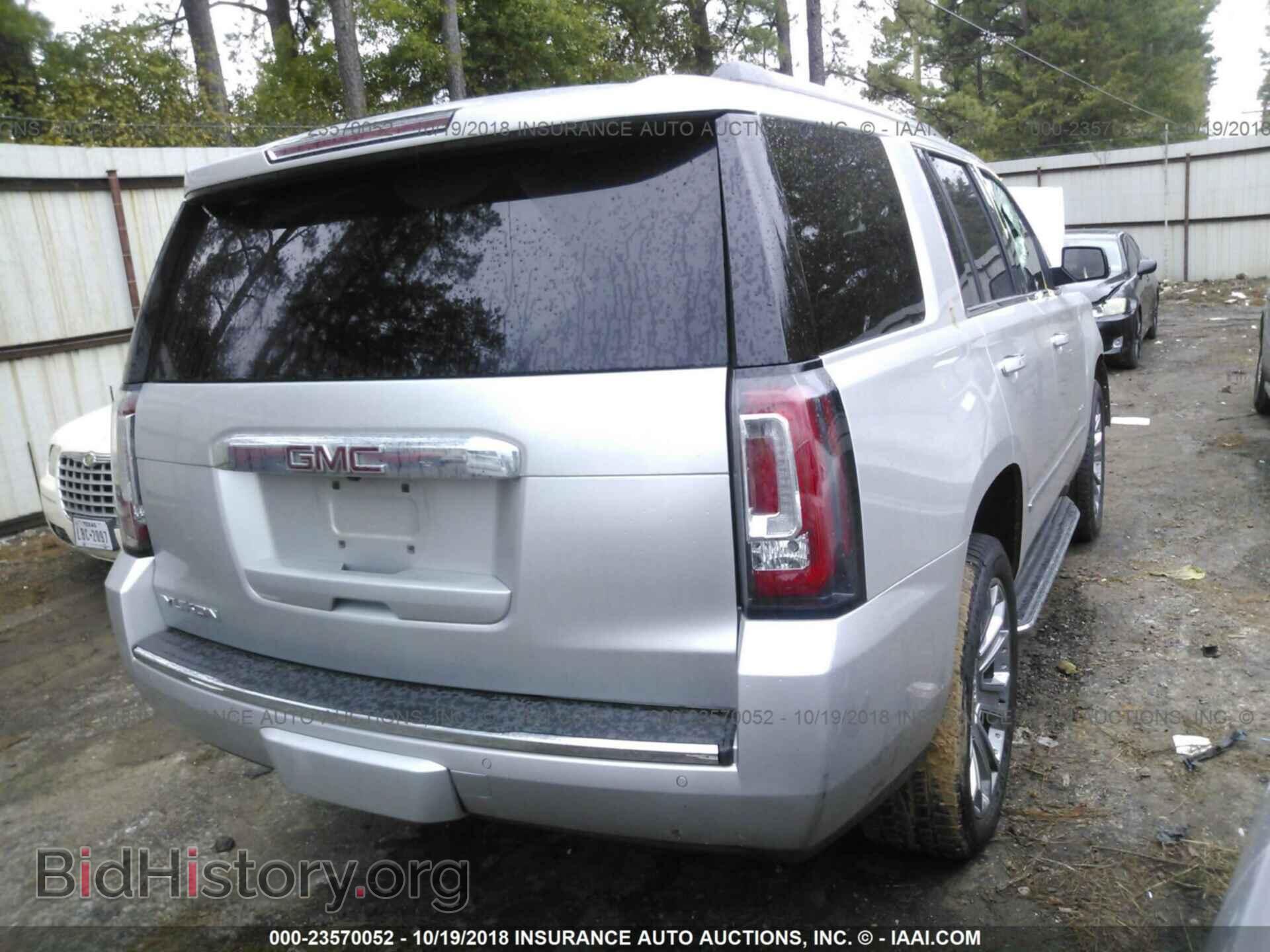 2016 Gmc Yukon - VIN: 1GKS1CKJ6GR252326 - Фото 4