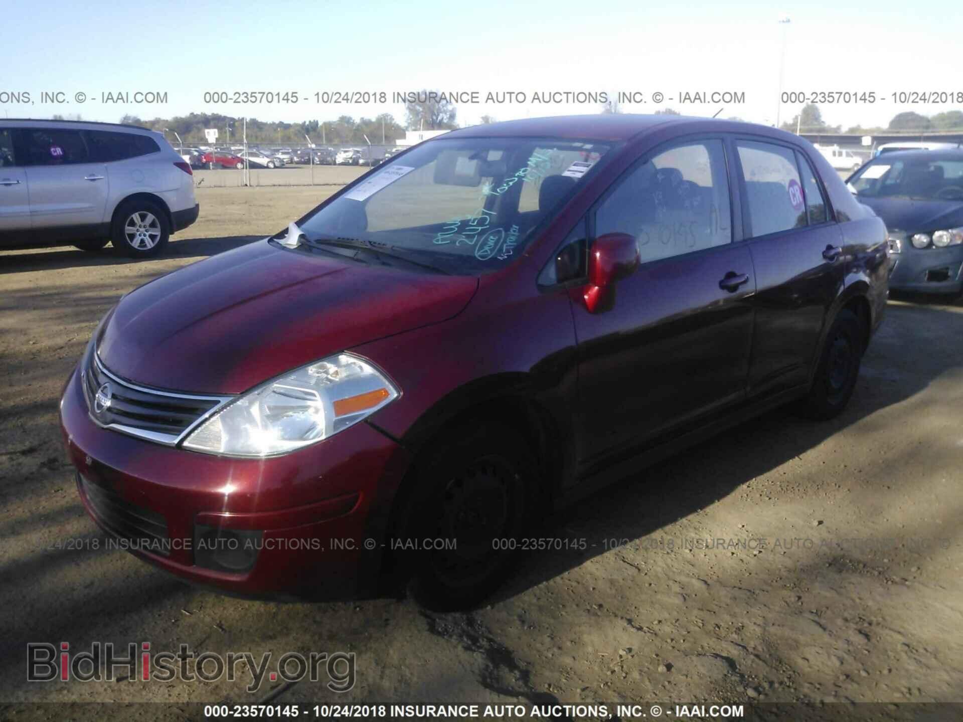 2011 Nissan Versa - VIN: 3N1BC1APXBL472457 - Фото 2