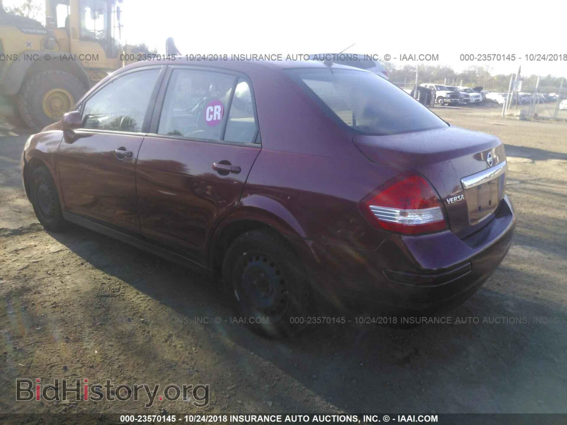 2011 Nissan Versa - VIN: 3N1BC1APXBL472457 - Фото 3