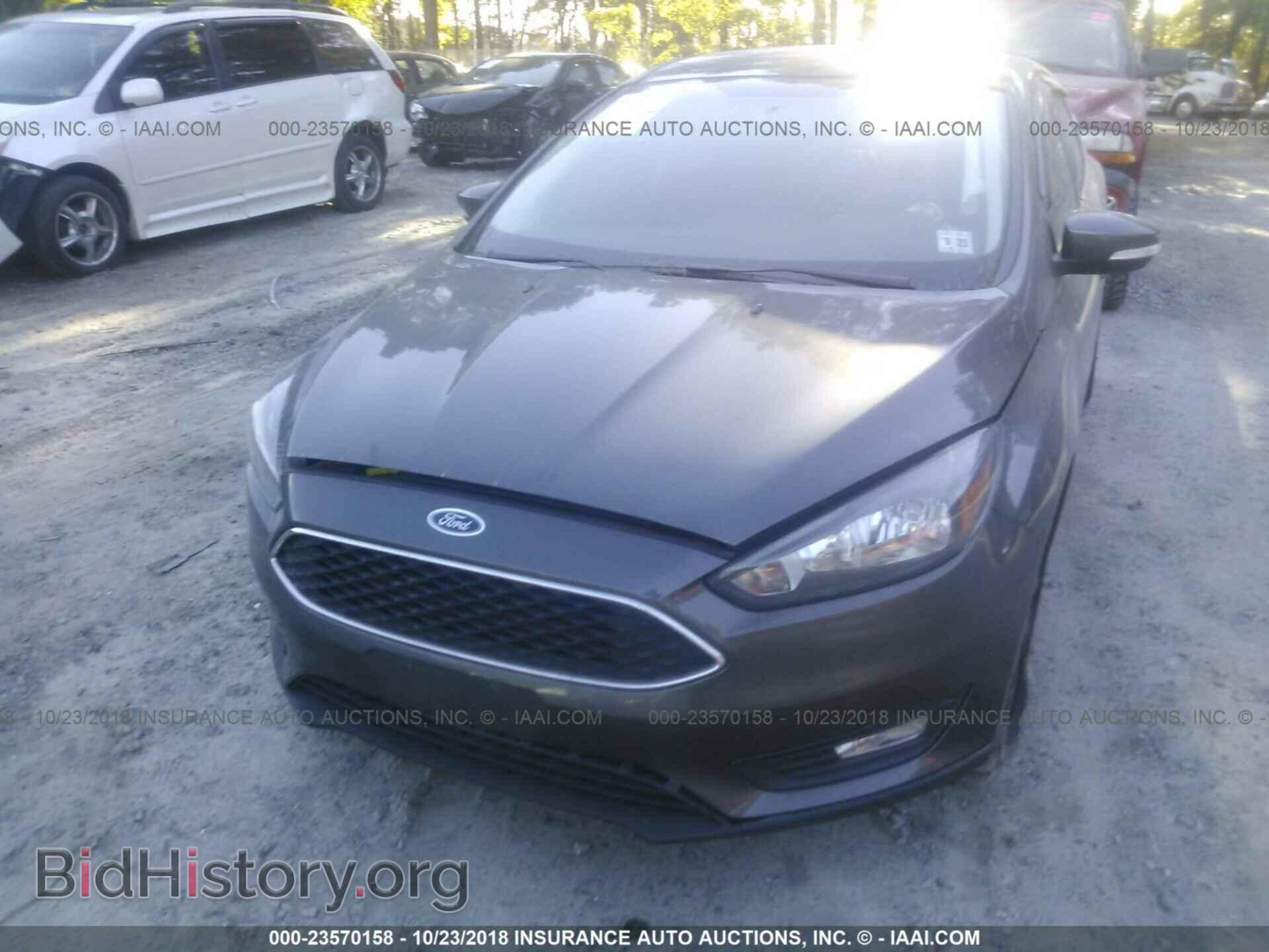 2016 Ford Focus - VIN: 1FADP3K26GL332892 - Photo 6