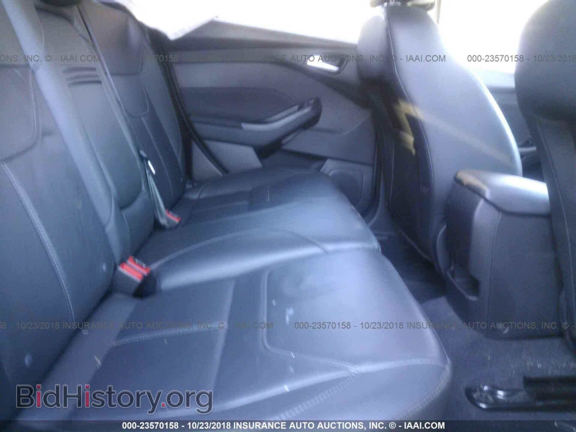 2016 Ford Focus - VIN: 1FADP3K26GL332892 - Photo 8