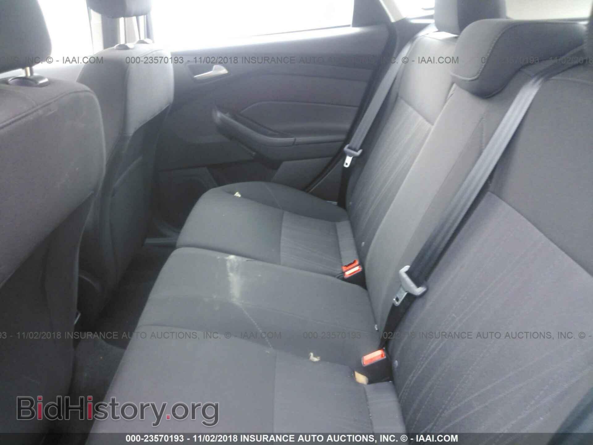 2018 Ford Focus - VIN: 1FADP3K27JL243193 - Фото 8
