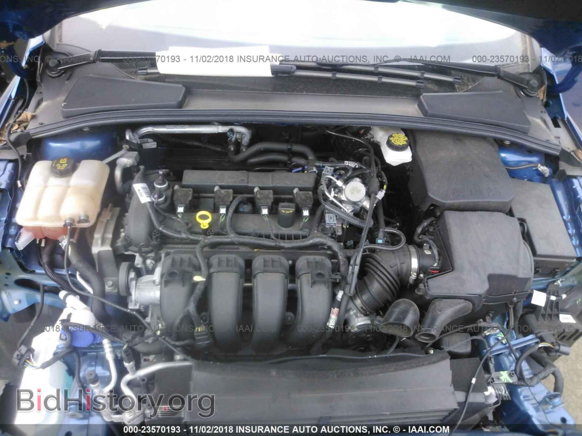 2018 Ford Focus - VIN: 1FADP3K27JL243193 - Фото 10