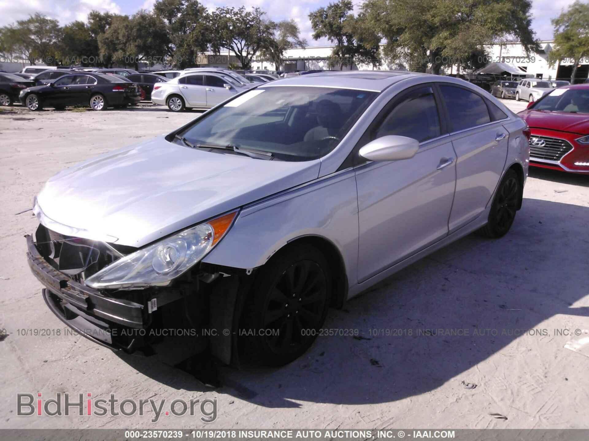2012 Hyundai Sonata - VIN: 5NPEC4AB1CH468007 - Фото 2