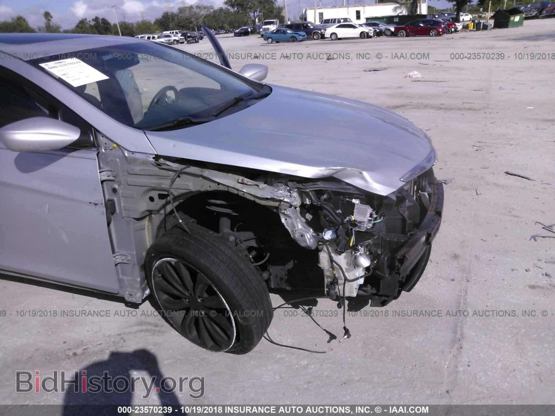 2012 Hyundai Sonata - VIN: 5NPEC4AB1CH468007 - Фото 6