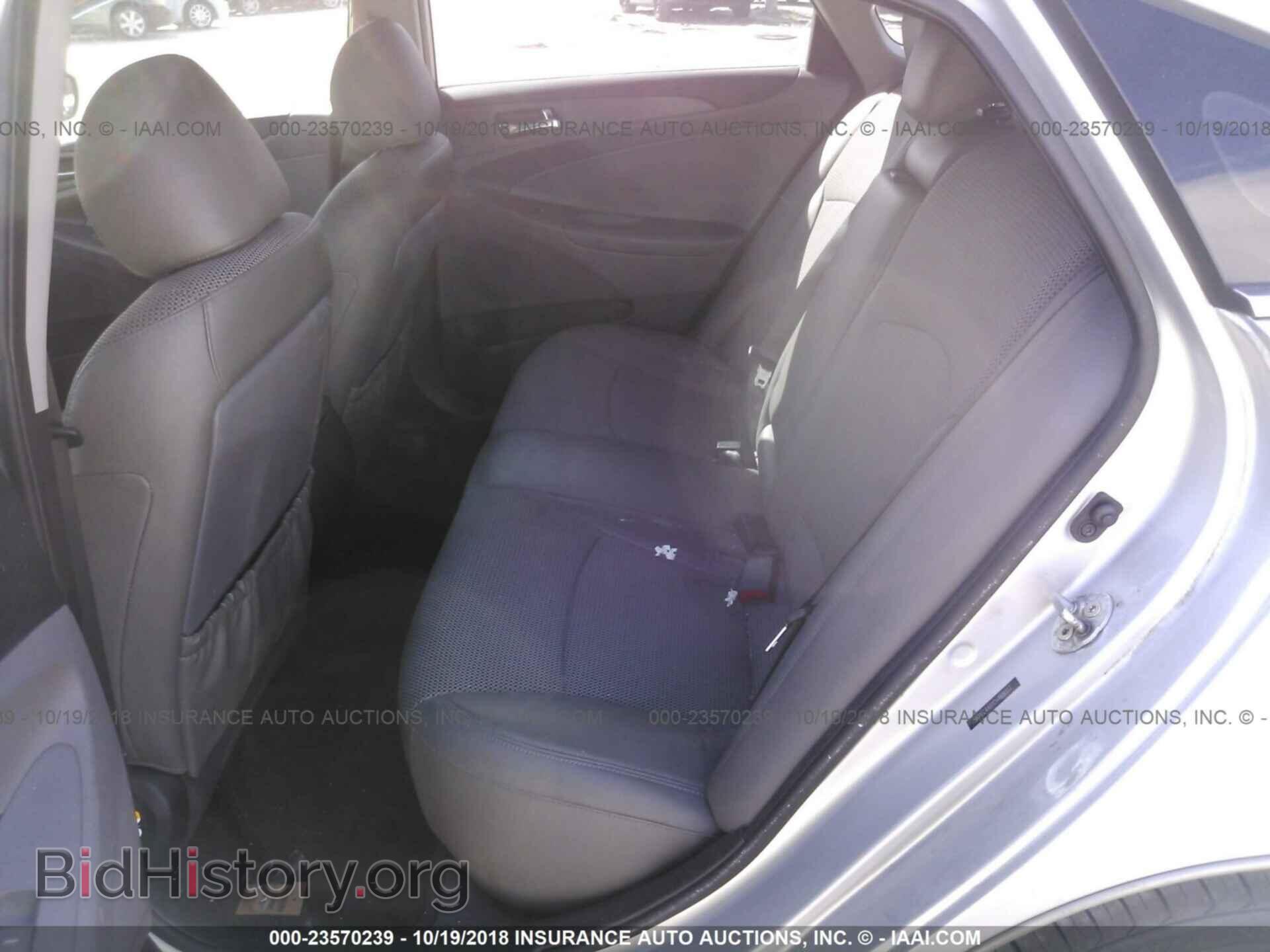 2012 Hyundai Sonata - VIN: 5NPEC4AB1CH468007 - Фото 8