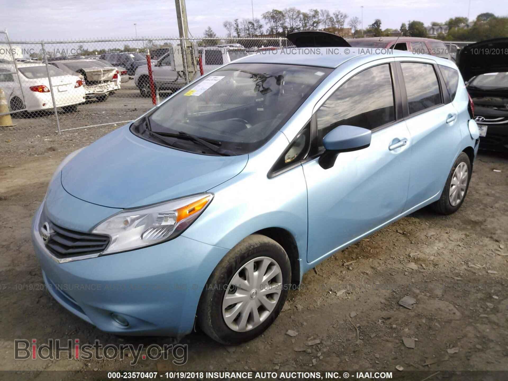 2015 Nissan Versa note - VIN: 3N1CE2CP5FL385816 - Photo 2