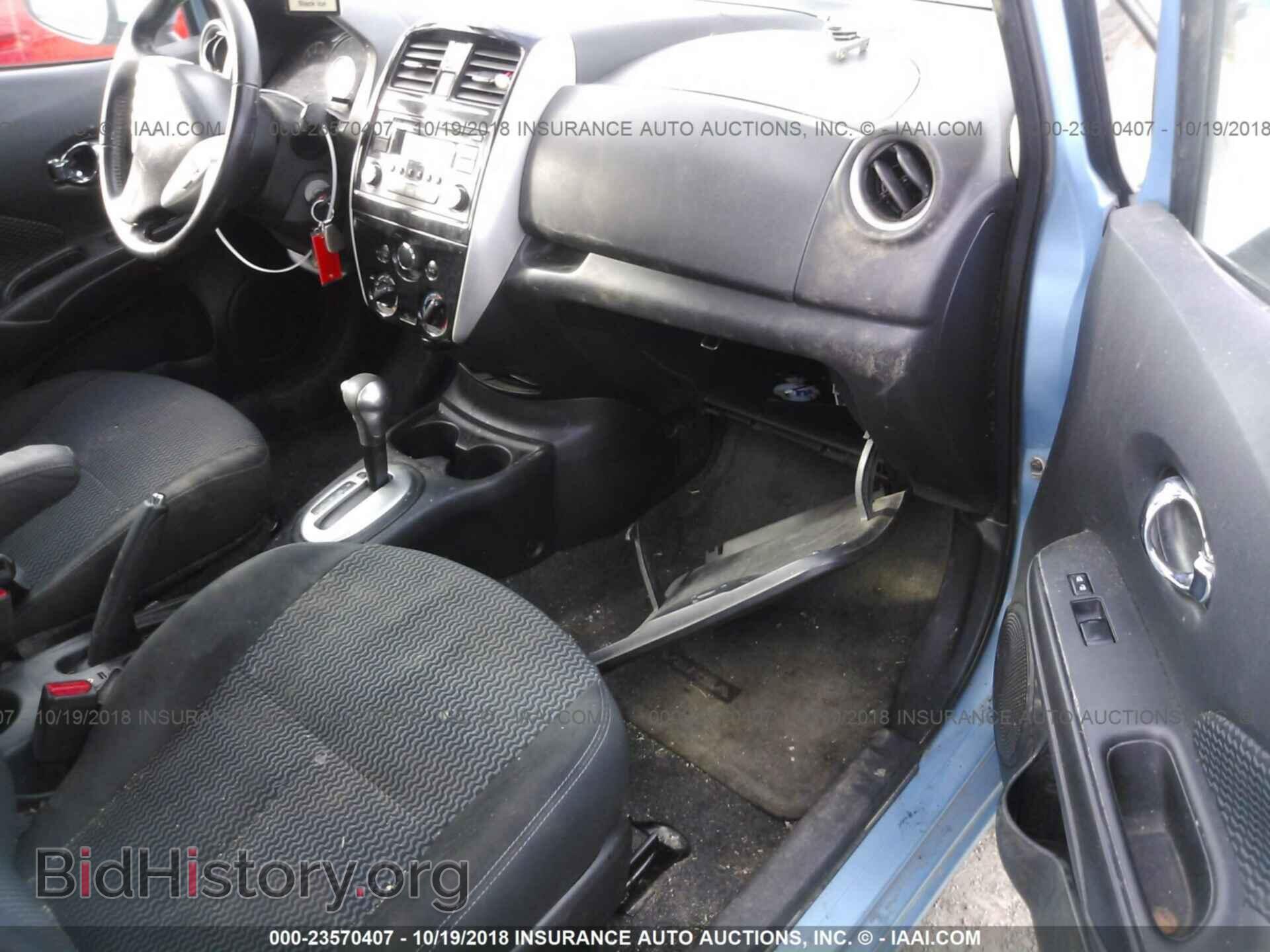 2015 Nissan Versa note - VIN: 3N1CE2CP5FL385816 - Photo 5