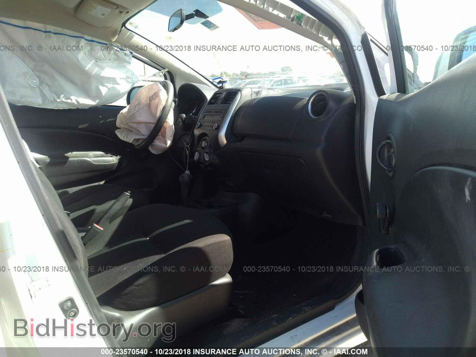 2014 NISSAN VERSA NOTE - VIN: 3N1CE2CP1EL375492 - Фото 5