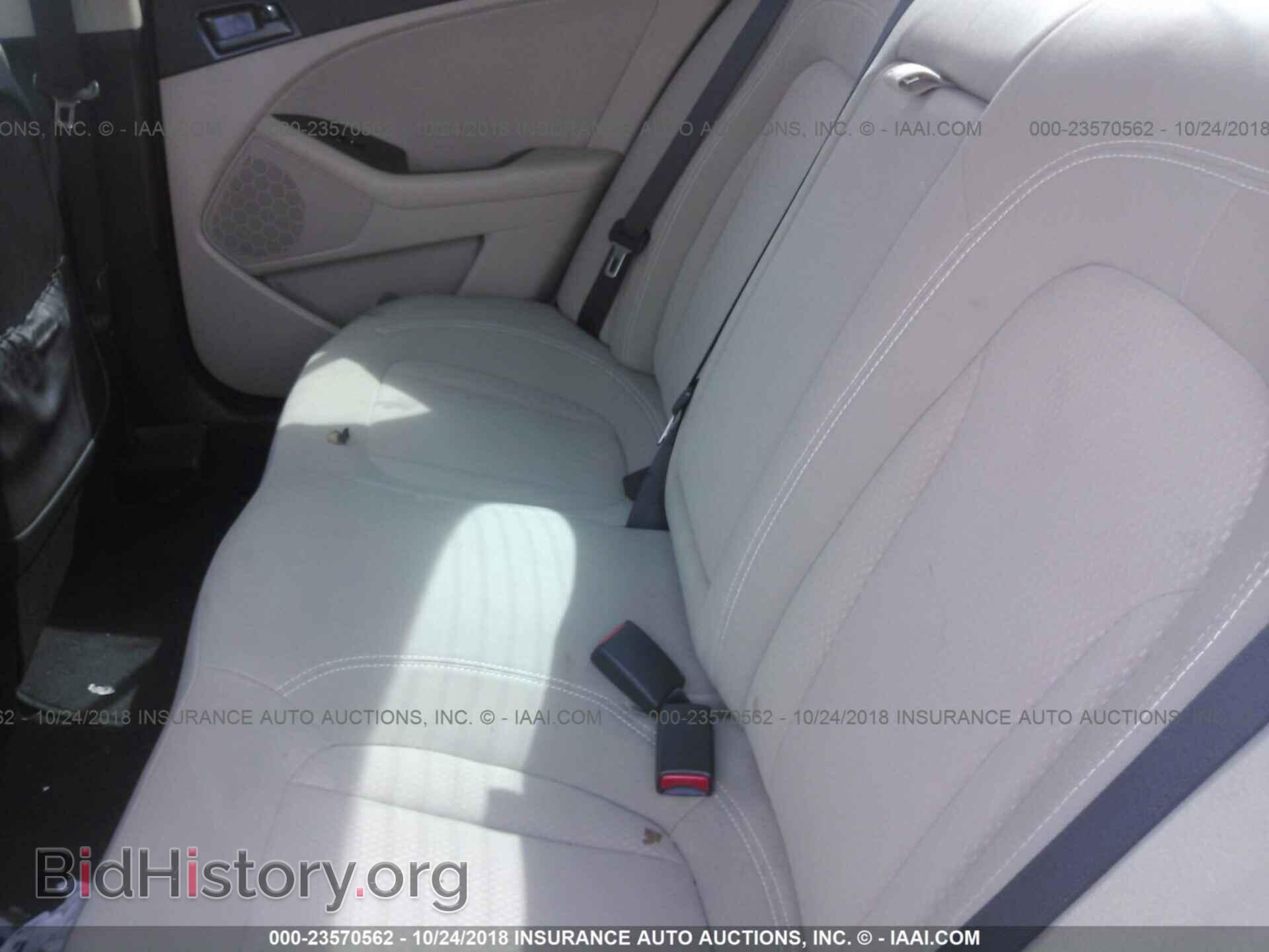 2011 Kia Optima - VIN: KNAGM4A7XB5085230 - Фото 8