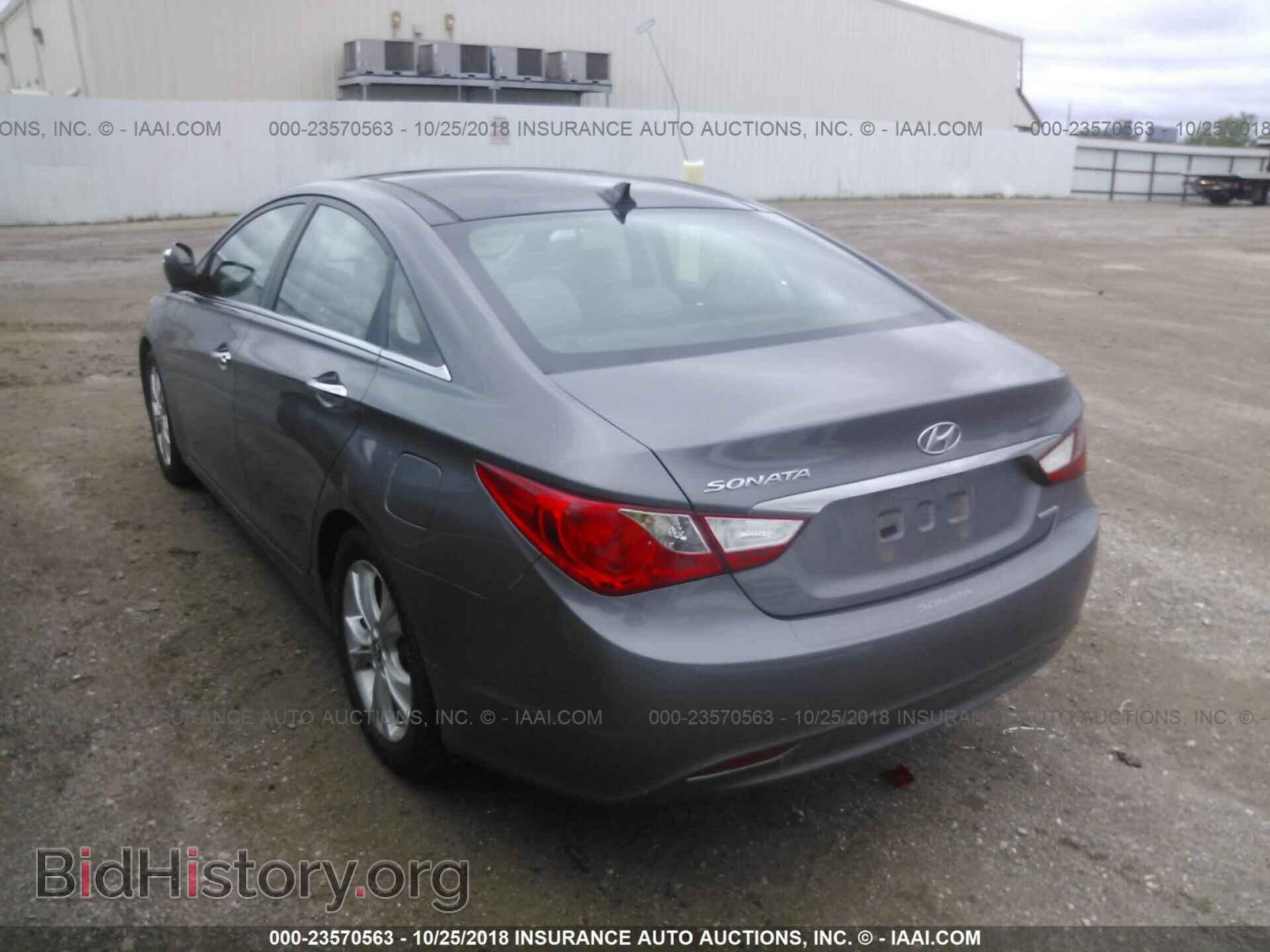2012 Hyundai Sonata - VIN: 5NPEC4AC9CH495271 - Фото 3