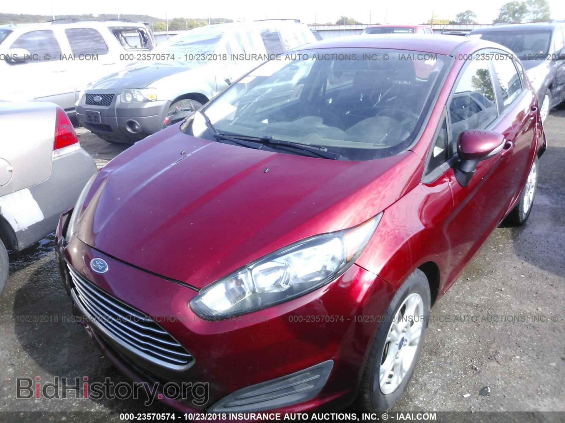2015 Ford Fiesta - VIN: 3FADP4EJ7FM120704 - Фото 2
