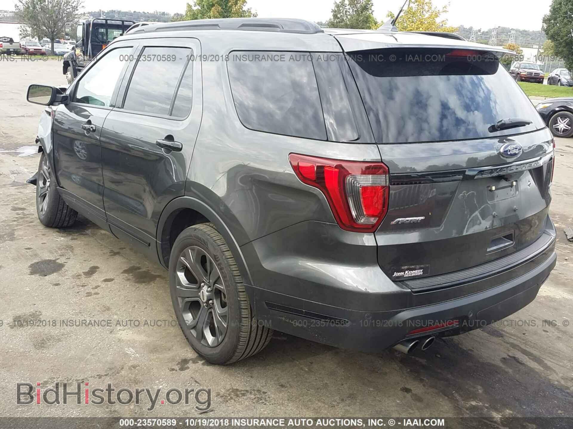 2018 Ford Explorer - VIN: 1FM5K8GT0JGA51016 - Фото 3
