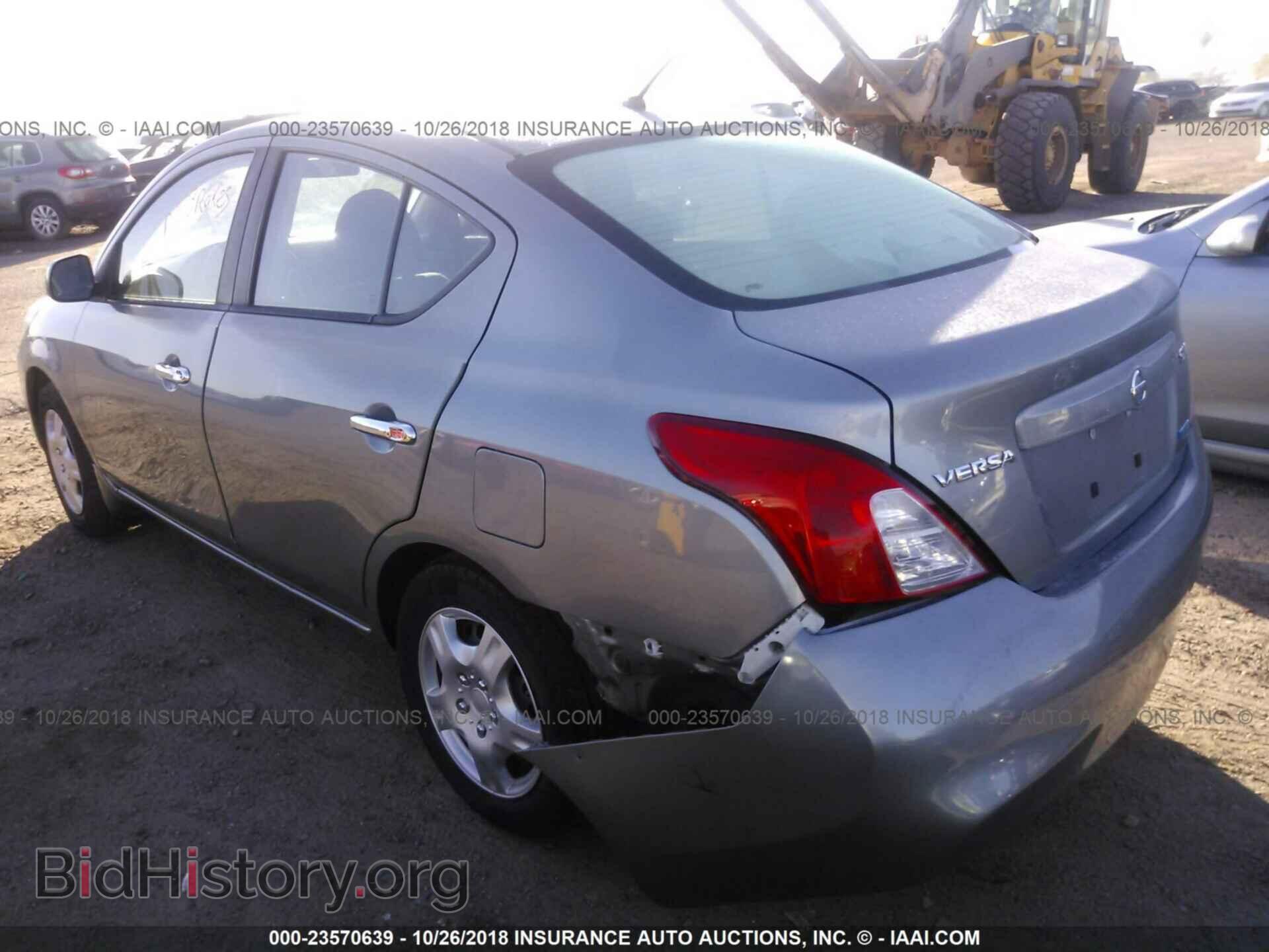 2012 Nissan Versa - VIN: 3N1CN7AP5CL856844 - Фото 3