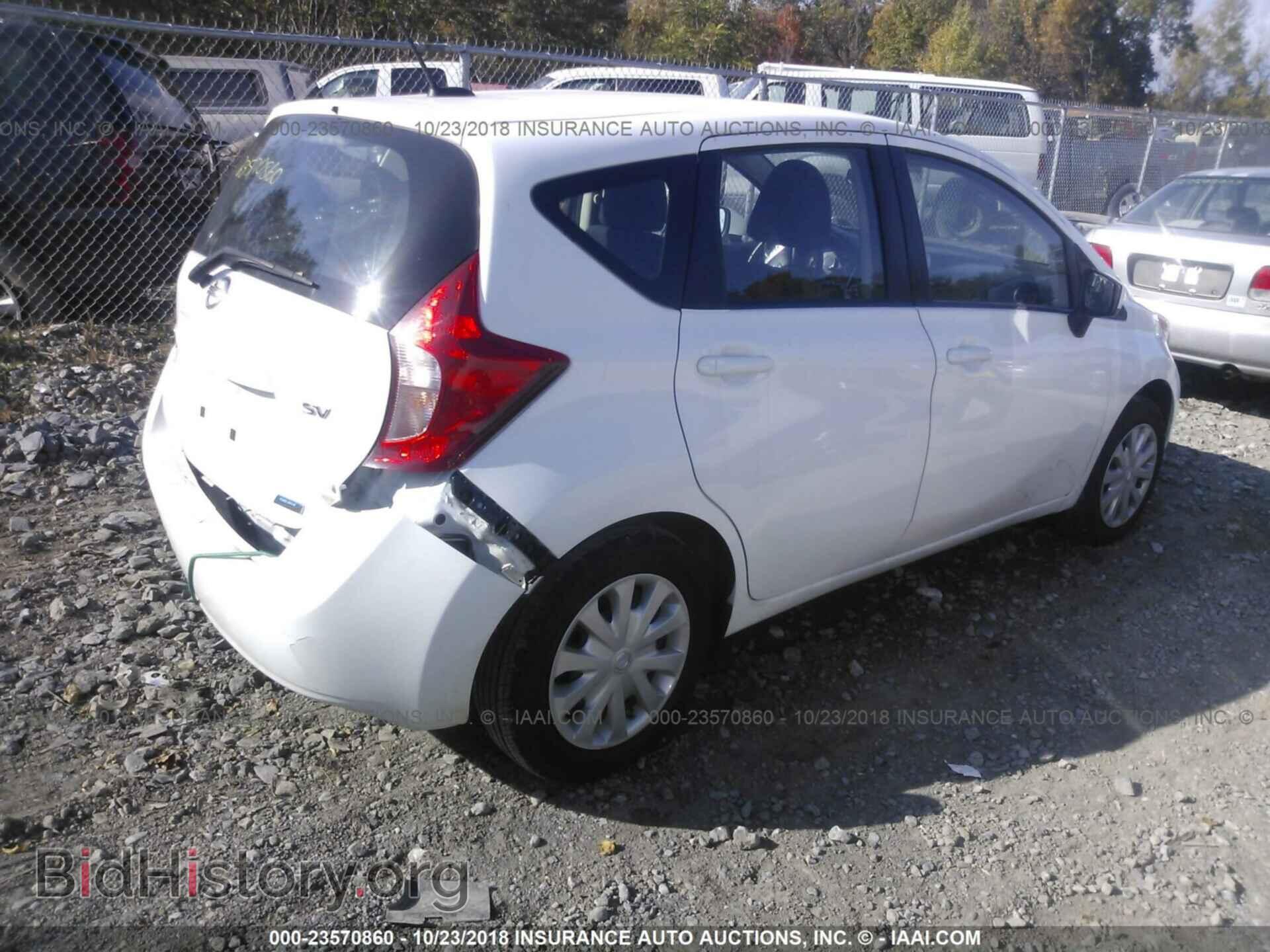2016 Nissan Versa note - VIN: 3N1CE2CP6GL393604 - Фото 4
