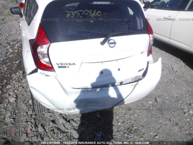 2016 Nissan VERSA NOTE (VIN 3N1CE2CP6GL393604) — фото 6 из 10