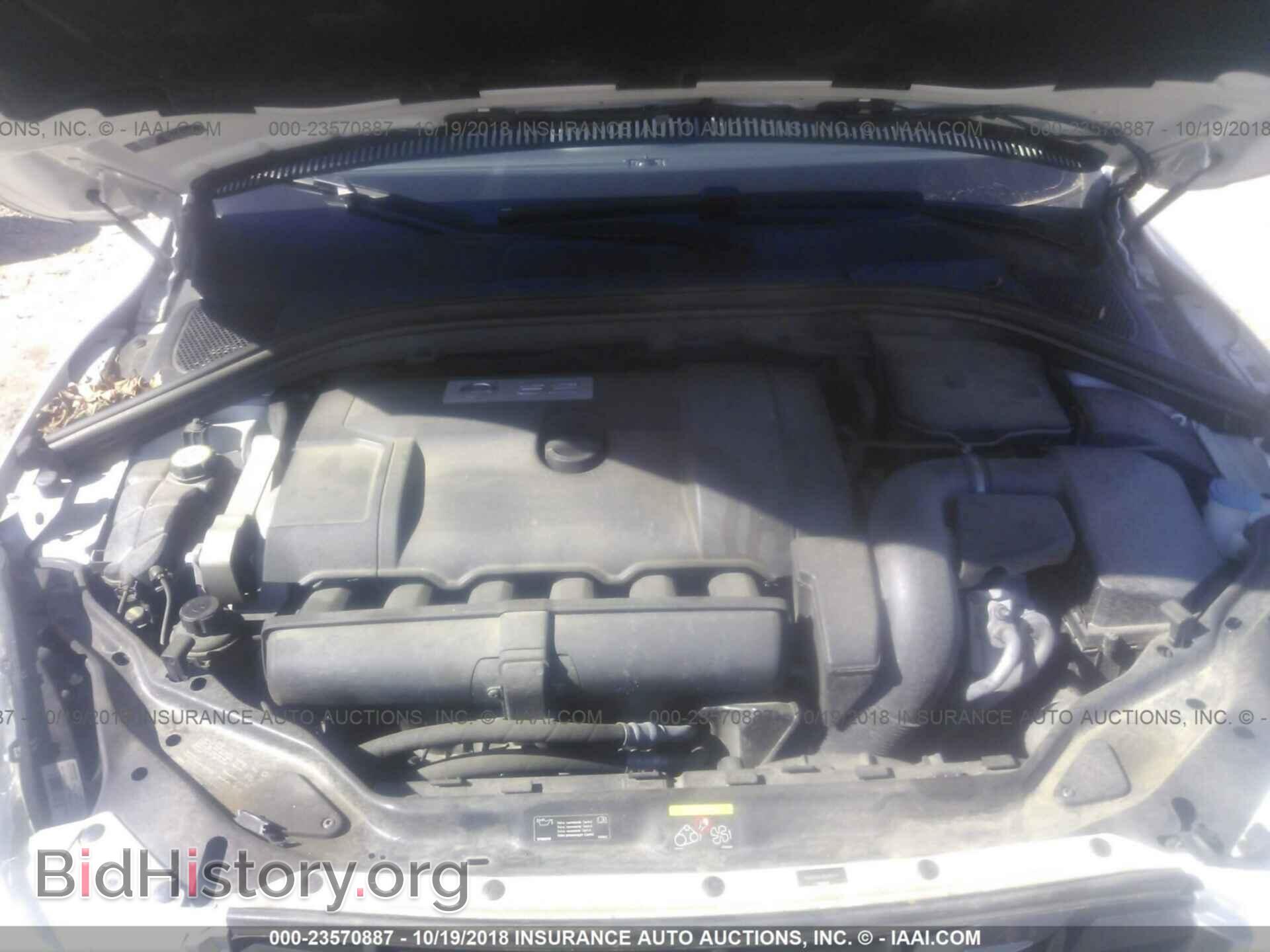 2011 Volvo Xc60 - VIN: YV4952DZ4B2158777 - Фото 10