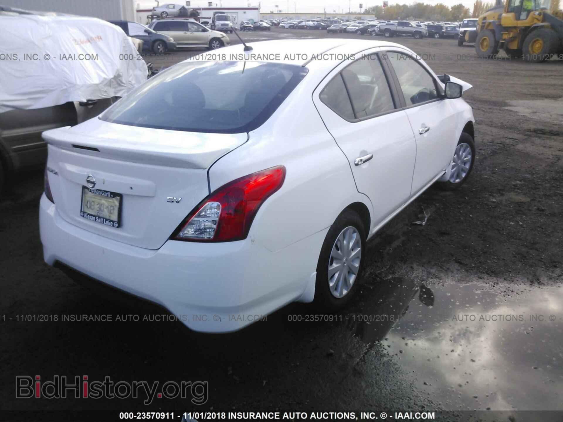2017 Nissan Versa - VIN: 3N1CN7AP3HL864433 - Фото 4