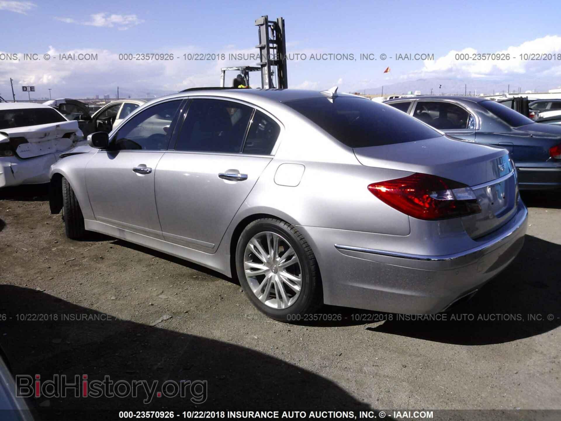 2012 HYUNDAI GENESIS - VIN: KMHGC4DD6CU208077 - Фото 3