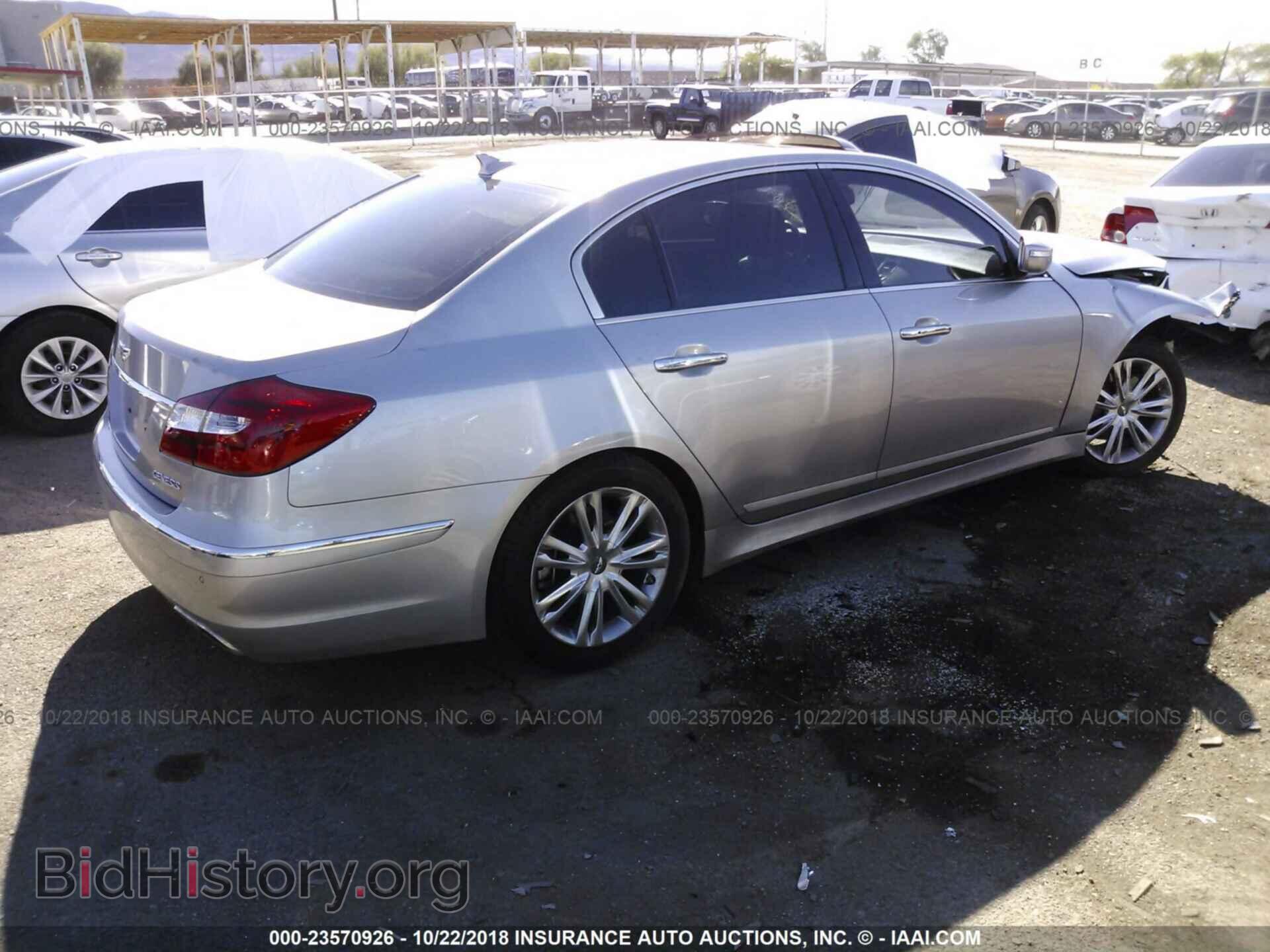2012 HYUNDAI GENESIS - VIN: KMHGC4DD6CU208077 - Фото 4