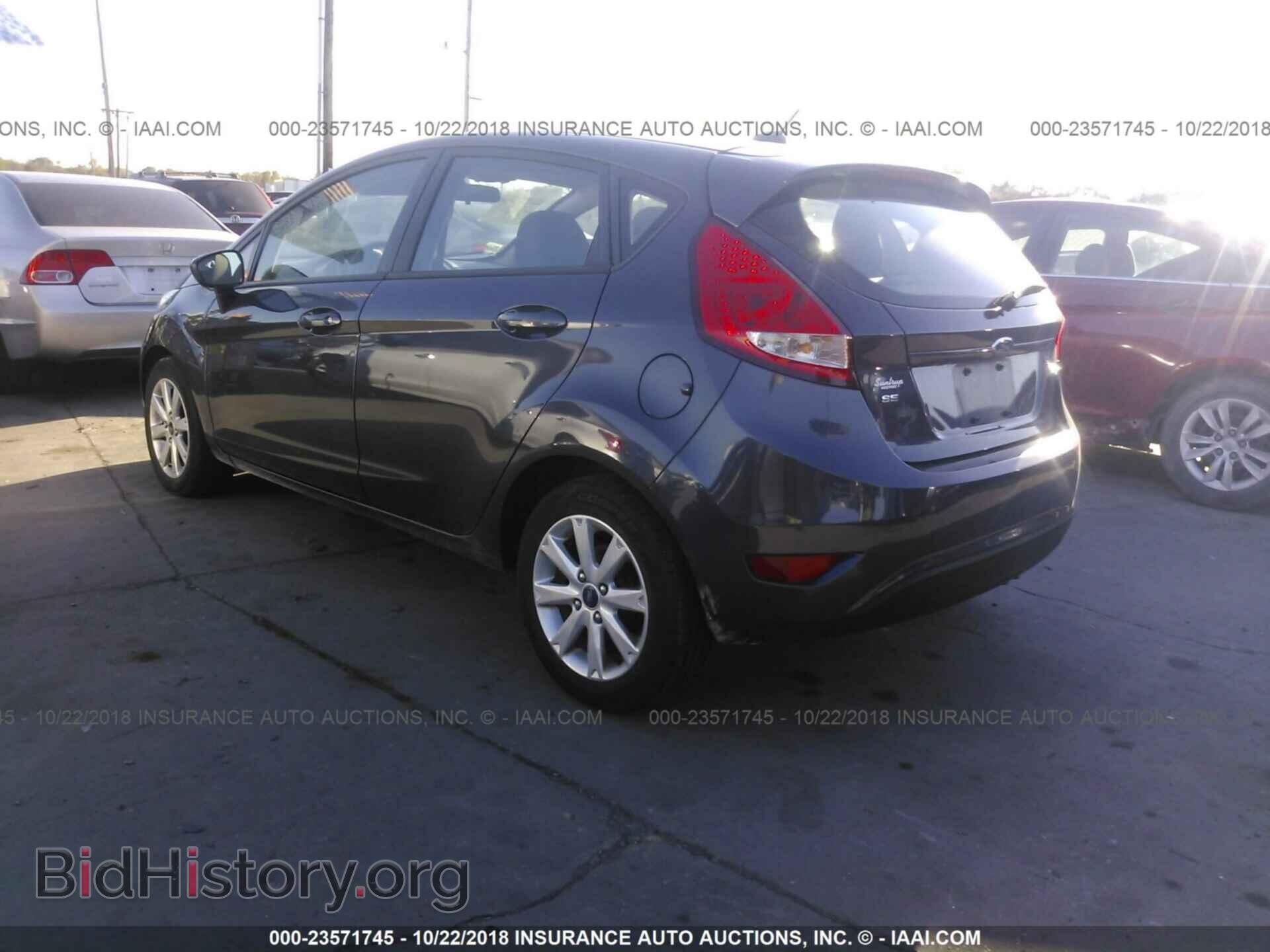 2012 Ford Fiesta - VIN: 3FADP4EJ3CM215904 - Фото 3