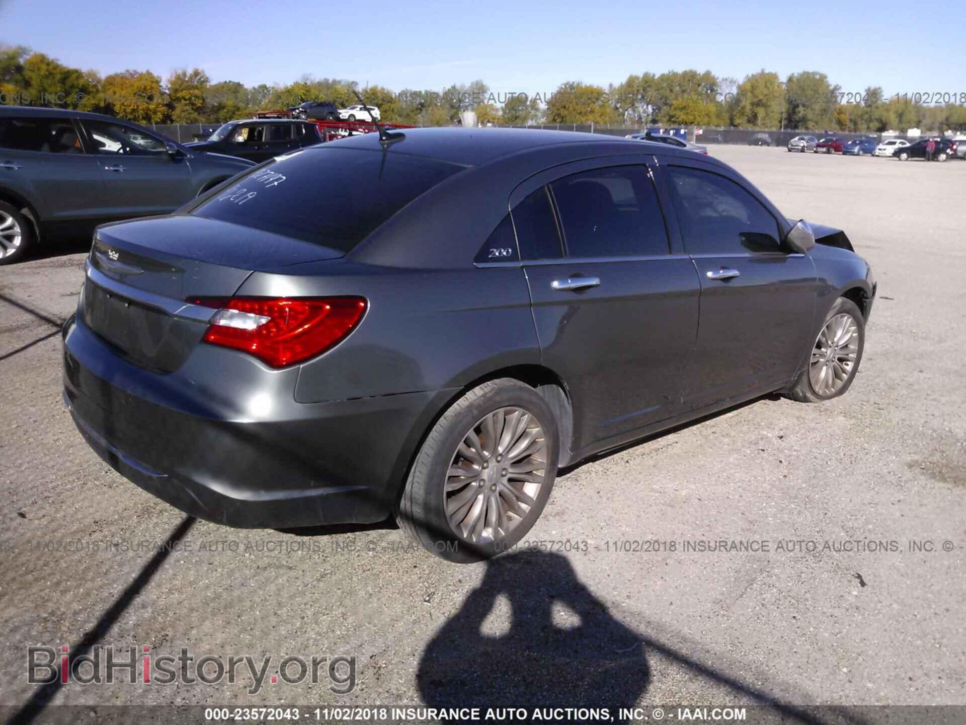 2012 Chrysler 200 - VIN: 1C3CCBCB5CN224597 - Фото 4