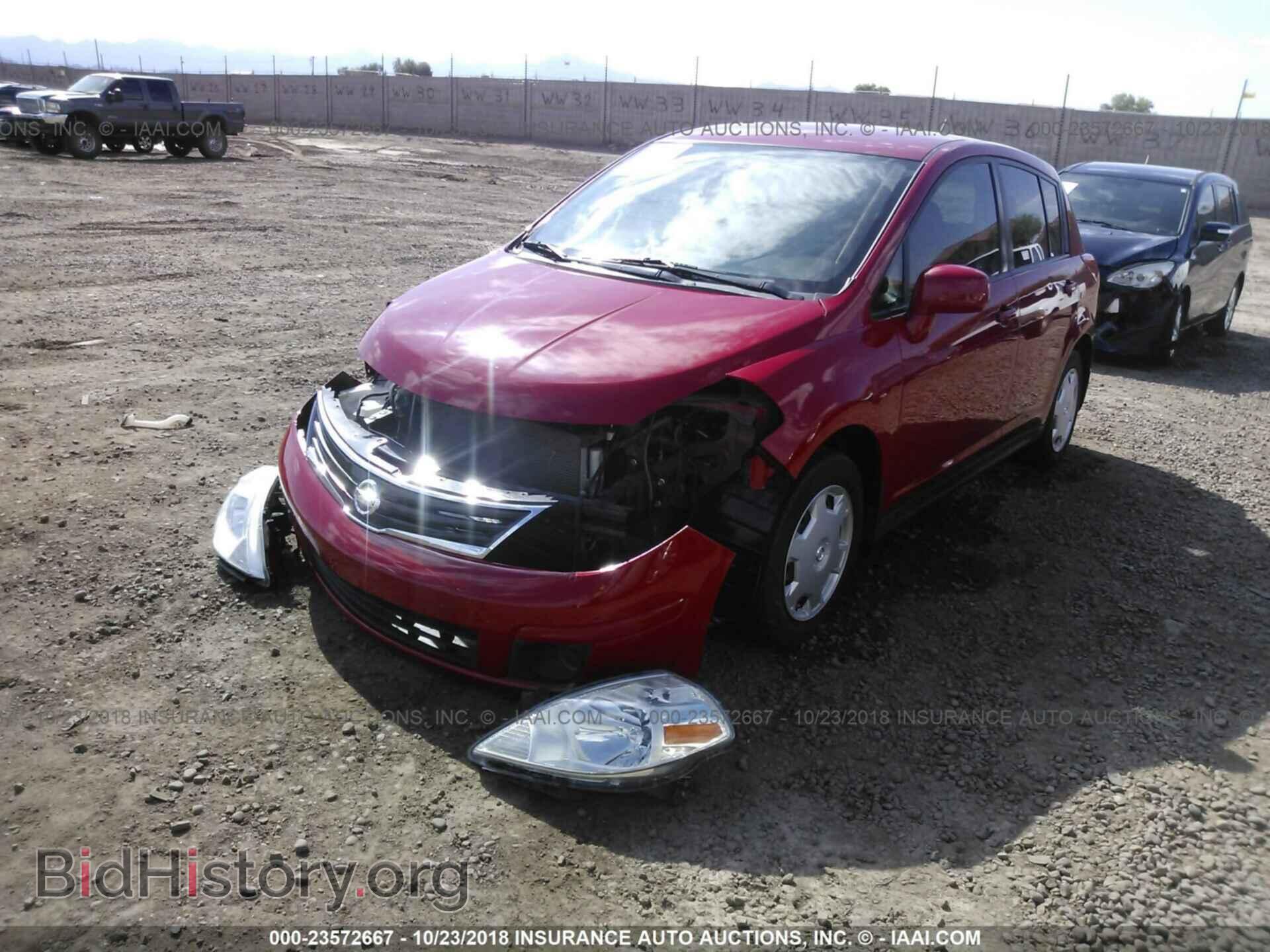 2011 Nissan Versa - VIN: 3N1BC1CP1BL510896 - Фото 2