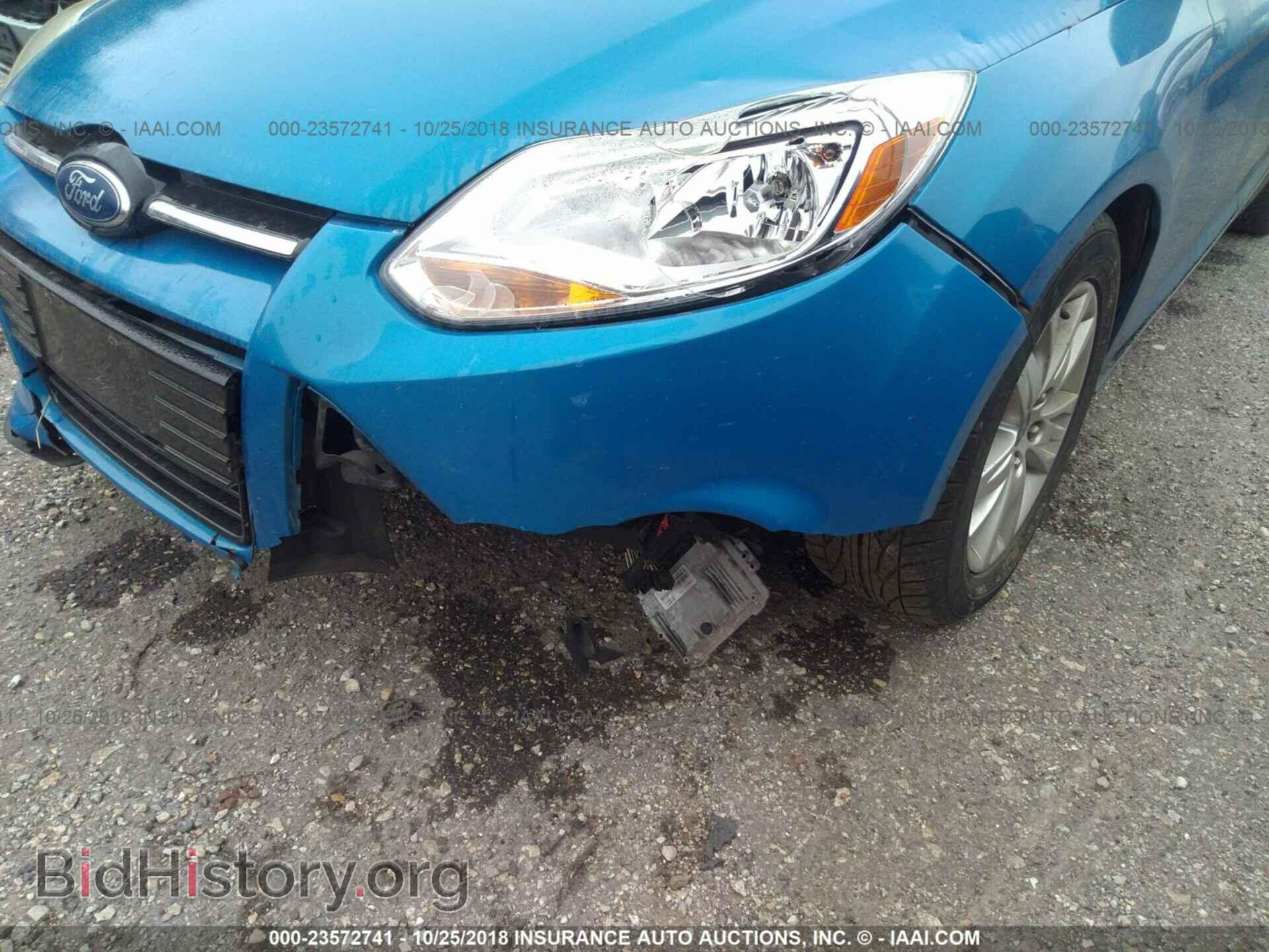 2012 Ford Focus - VIN: 1FAHP3H28CL185929 - Photo 6