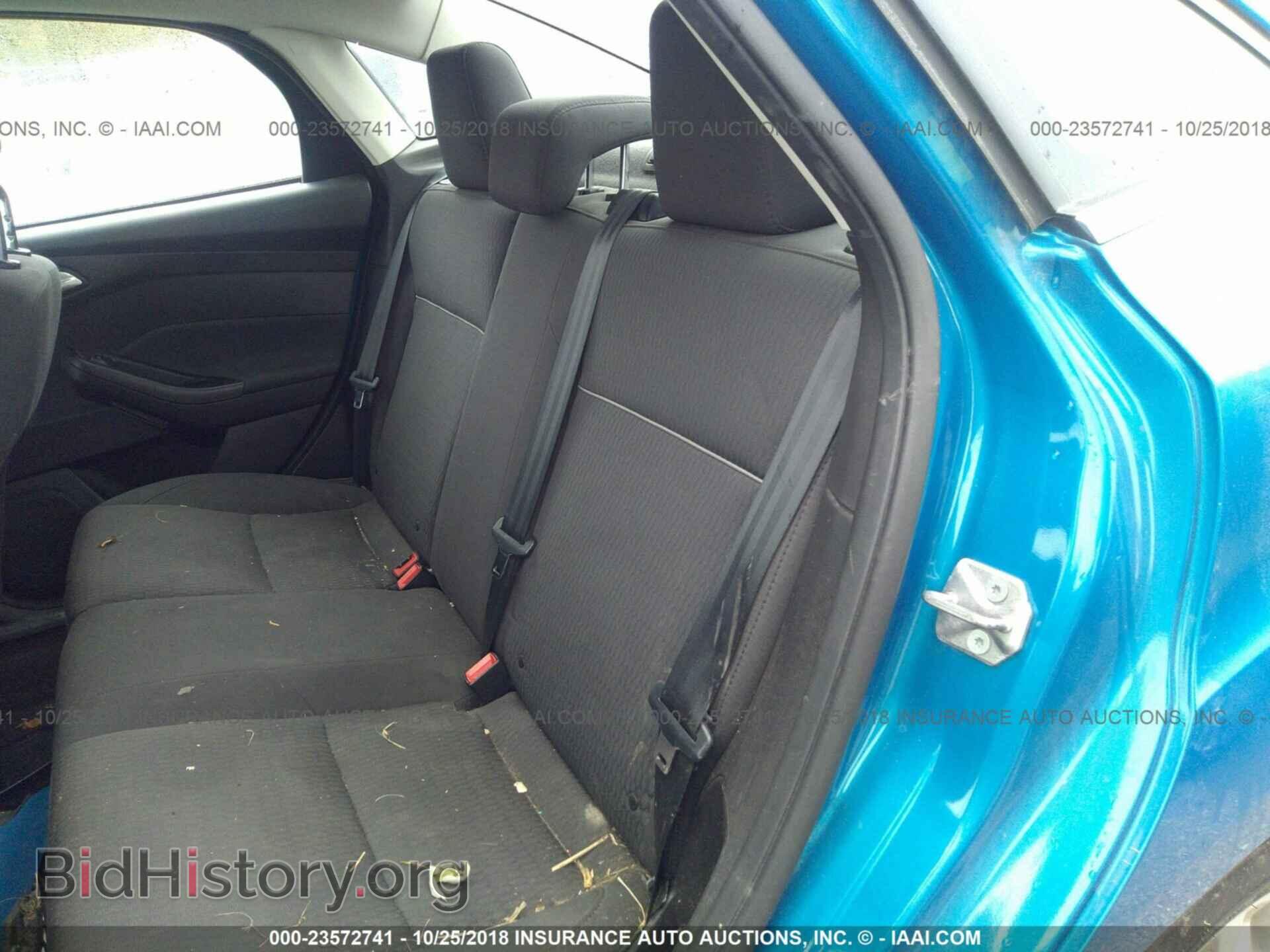 2012 Ford Focus - VIN: 1FAHP3H28CL185929 - Photo 8
