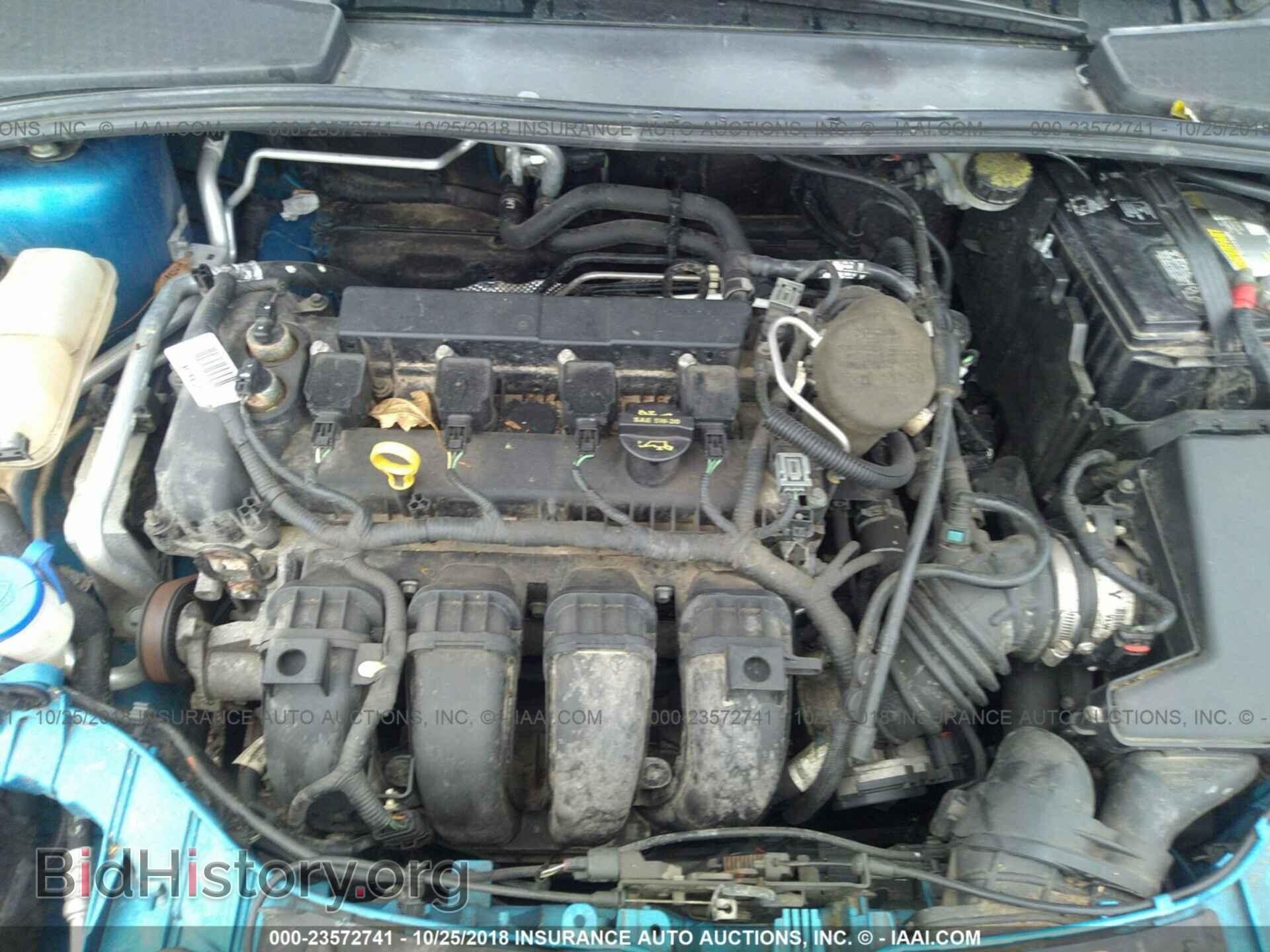 2012 Ford Focus - VIN: 1FAHP3H28CL185929 - Photo 10