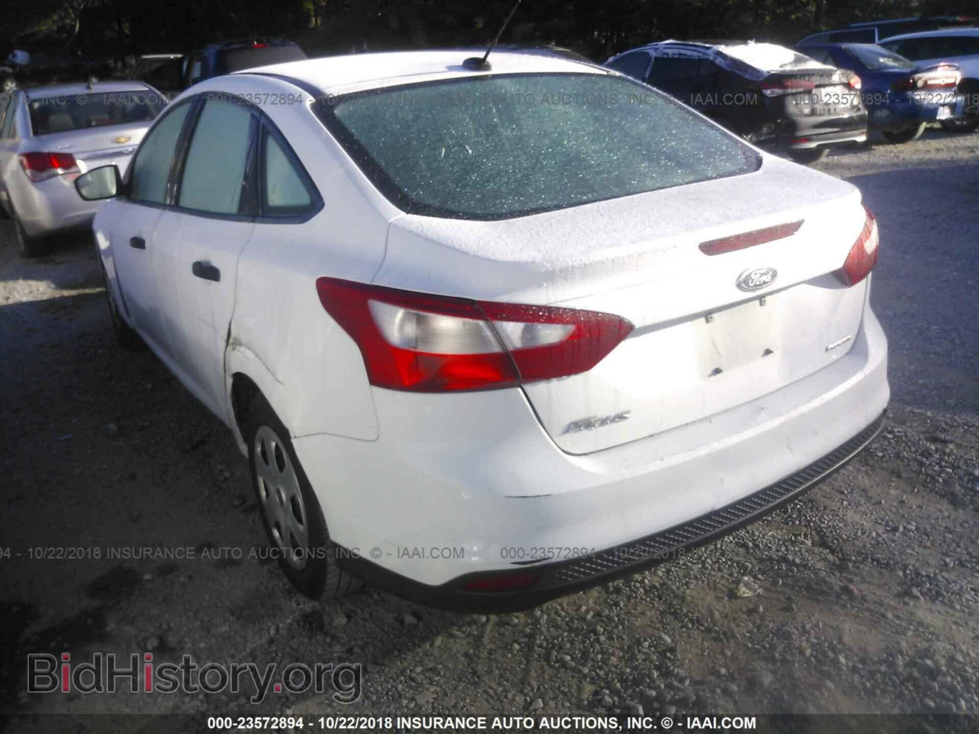 2013 Ford Focus - VIN: 1FADP3E27DL260222 - Photo 3