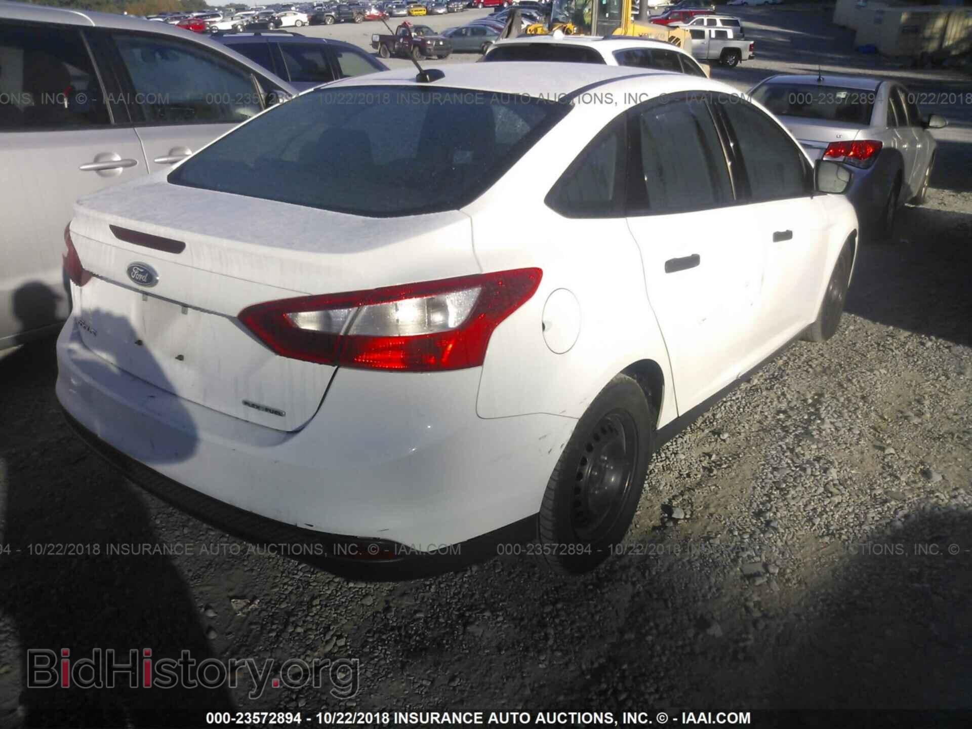 2013 Ford Focus - VIN: 1FADP3E27DL260222 - Photo 4
