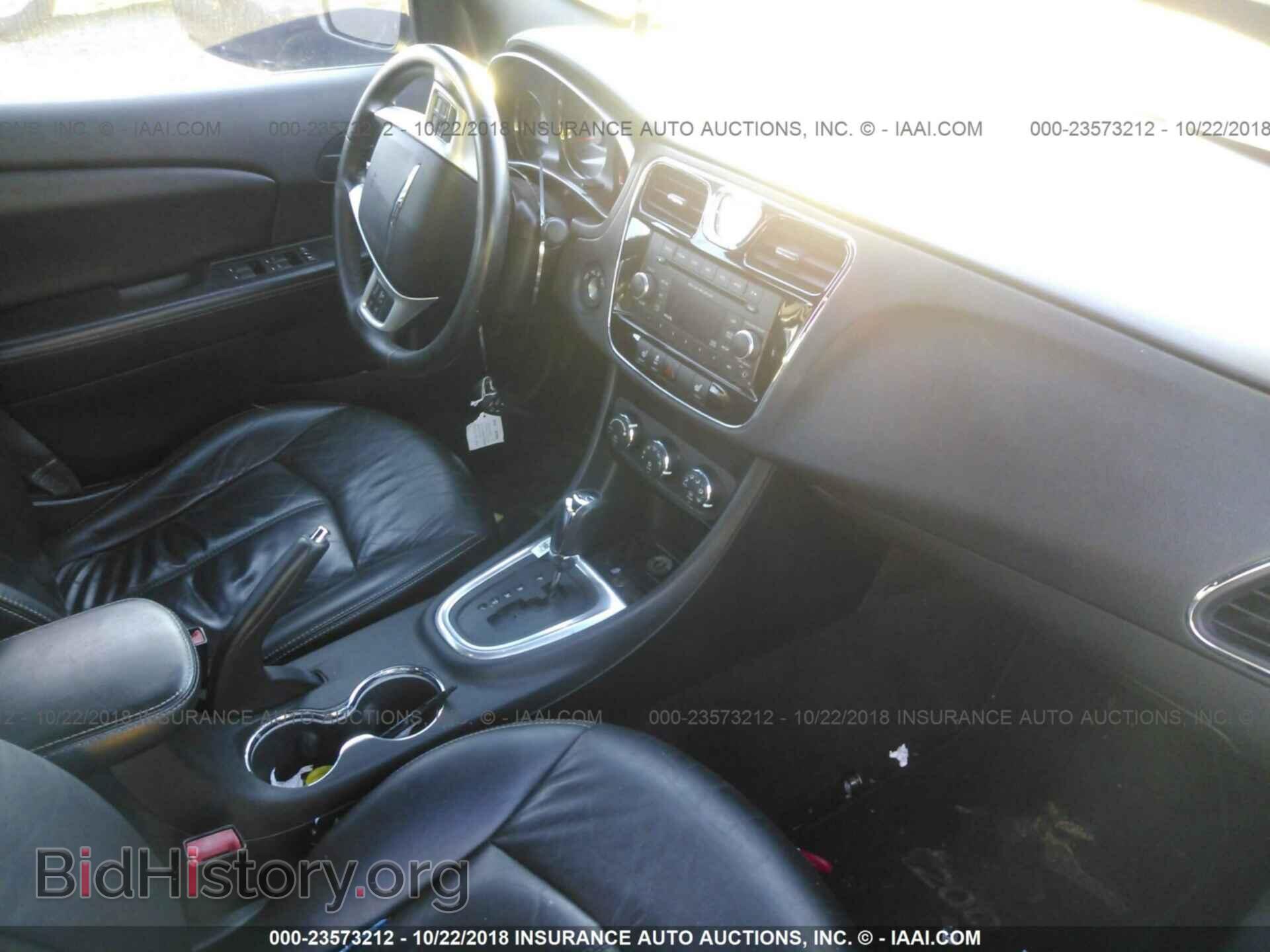 2013 Chrysler 200 - VIN: 1C3CCBCG1DN533917 - Photo 5
