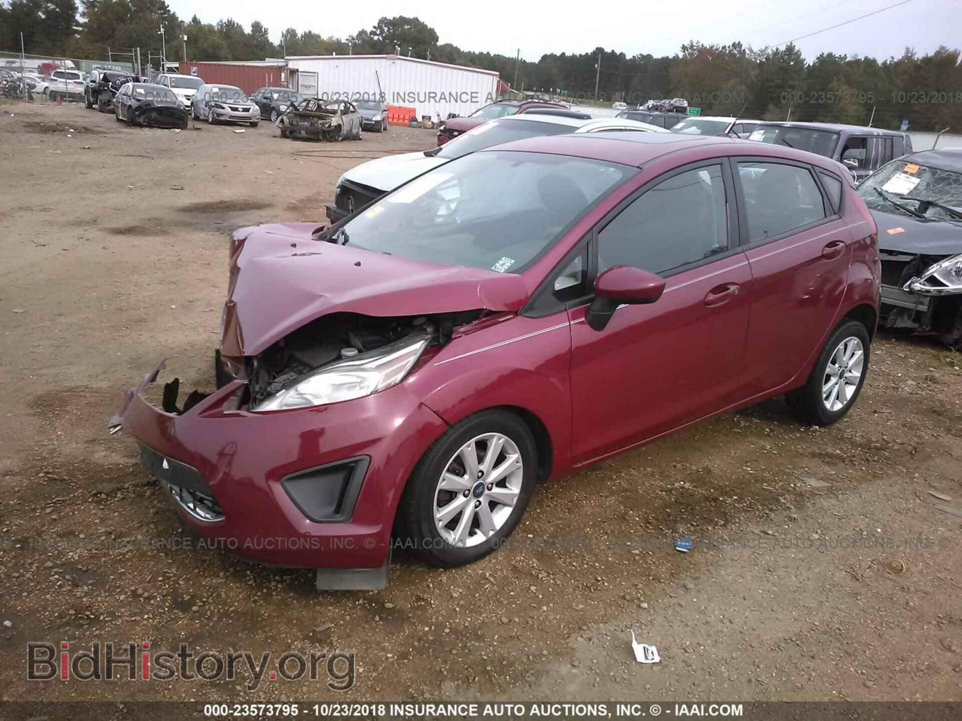 2011 FORD FIESTA - VIN: 3FADP4EJ8BM216111 - Фото 2