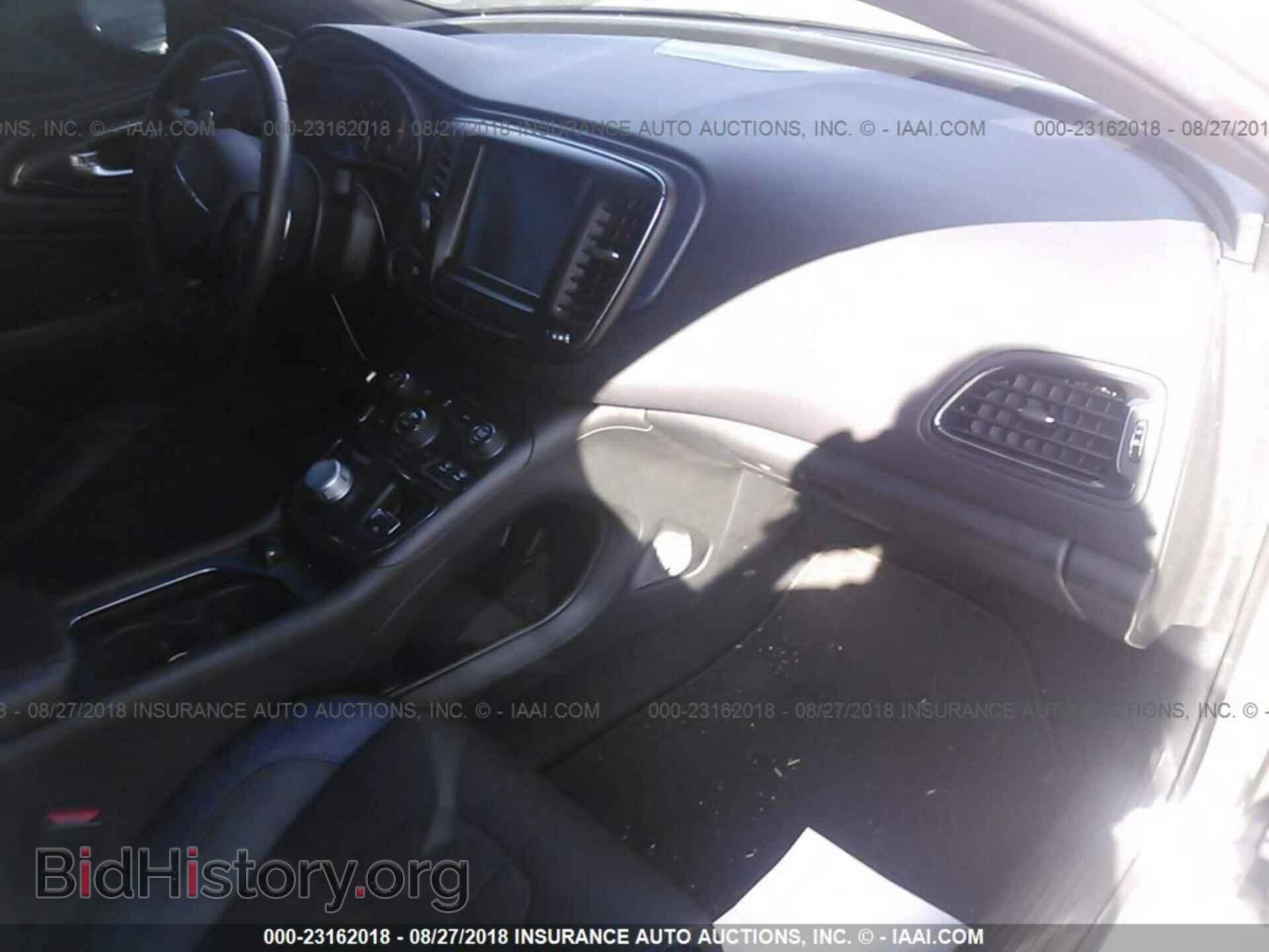 2015 CHRYSLER 200 - VIN: 1C3CCCDG1FN703300 - Photo 5