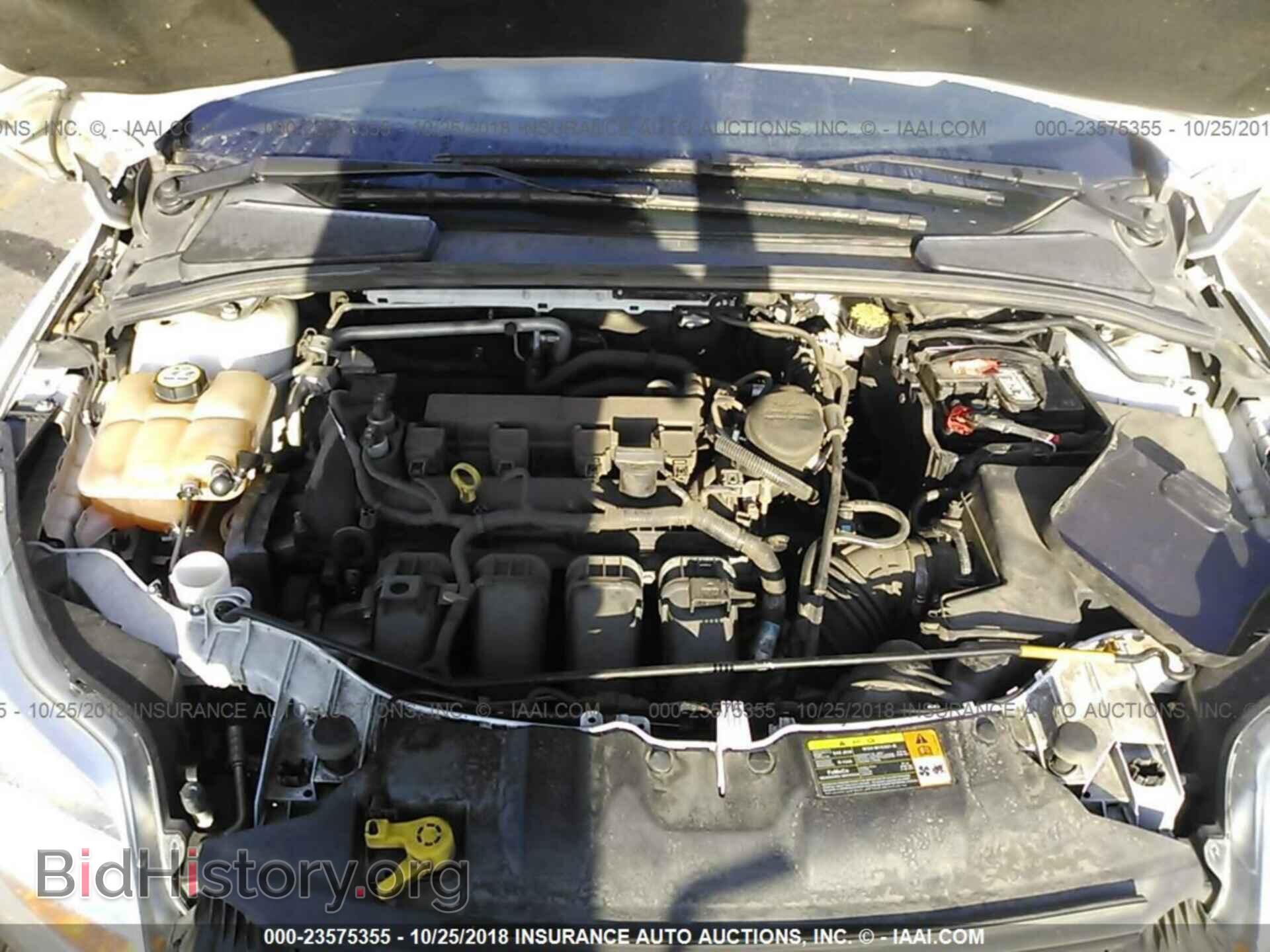 2012 Ford Focus - VIN: 1FAHP3F28CL458211 - Photo 10