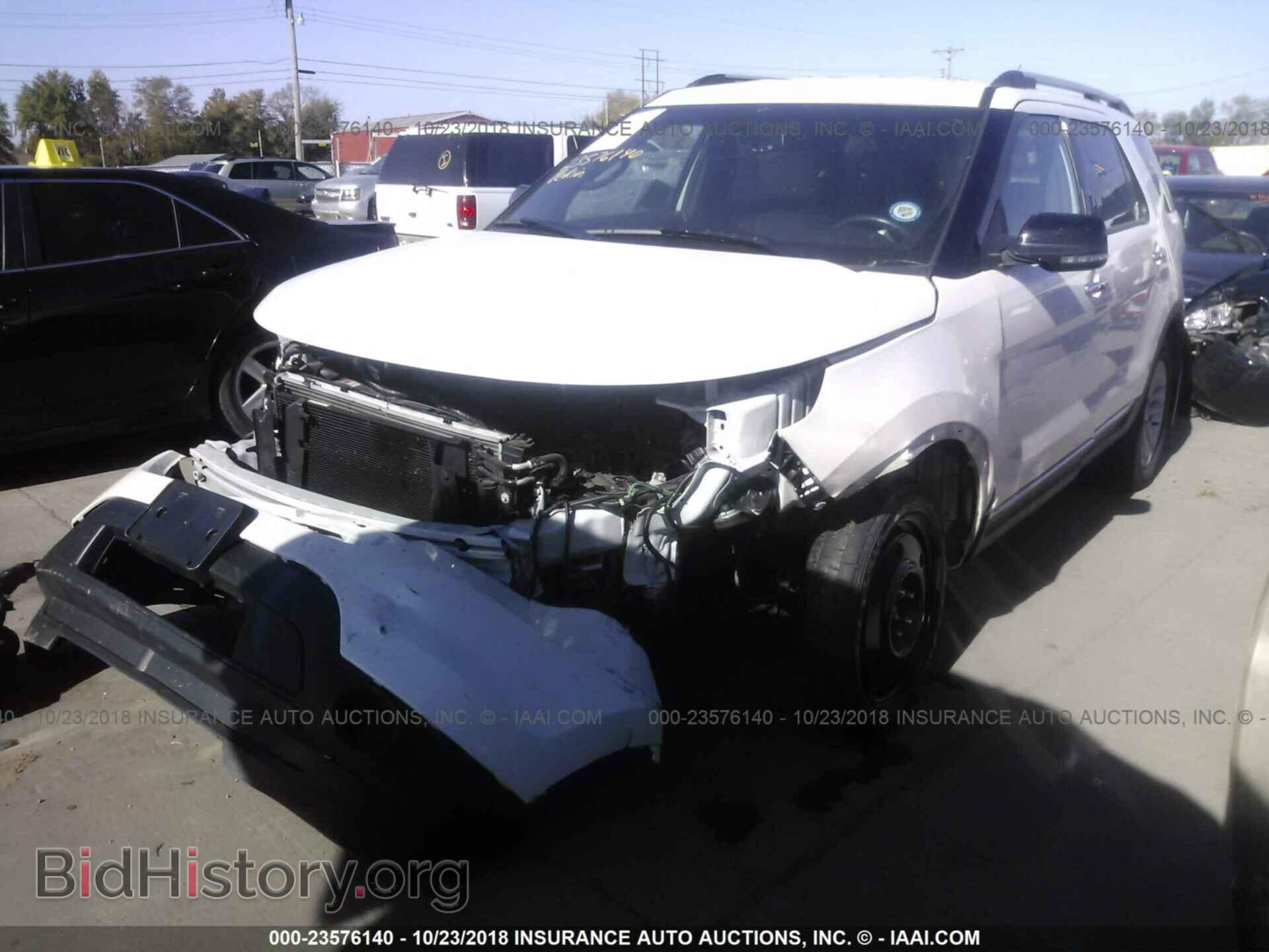 2013 Ford Explorer - VIN: 1FM5K8D80DGC14879 - Photo 2