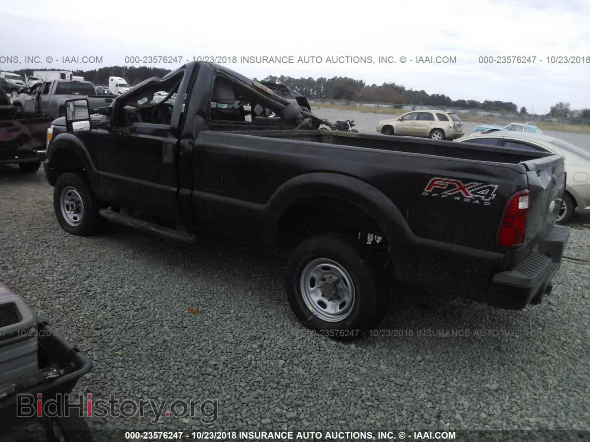 2012 Ford F250 - VIN: 1FTBF2B65CEC64939 - Фото 3