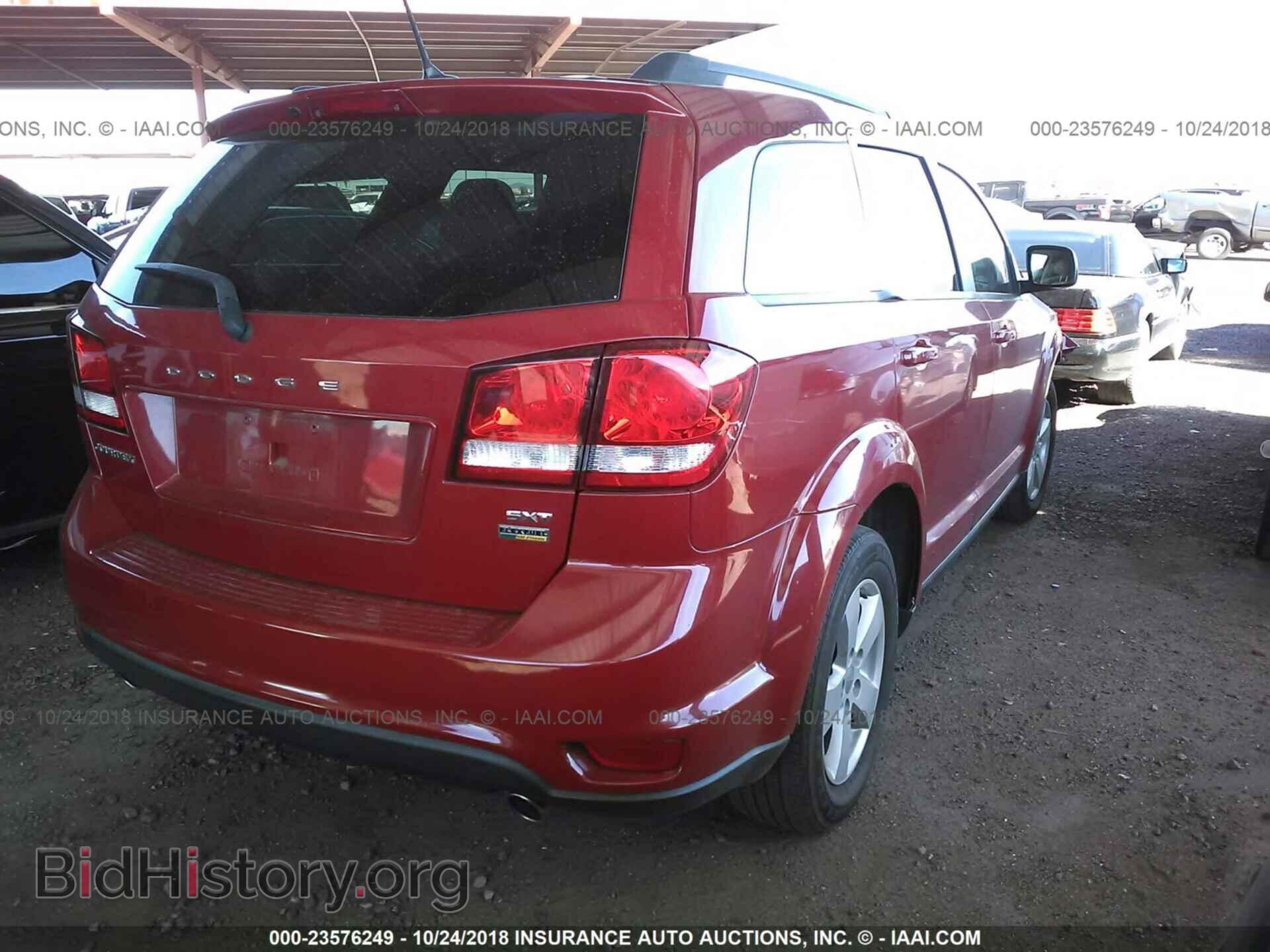 2012 Dodge Journey - VIN: 3C4PDCBG1CT304296 - Фото 4