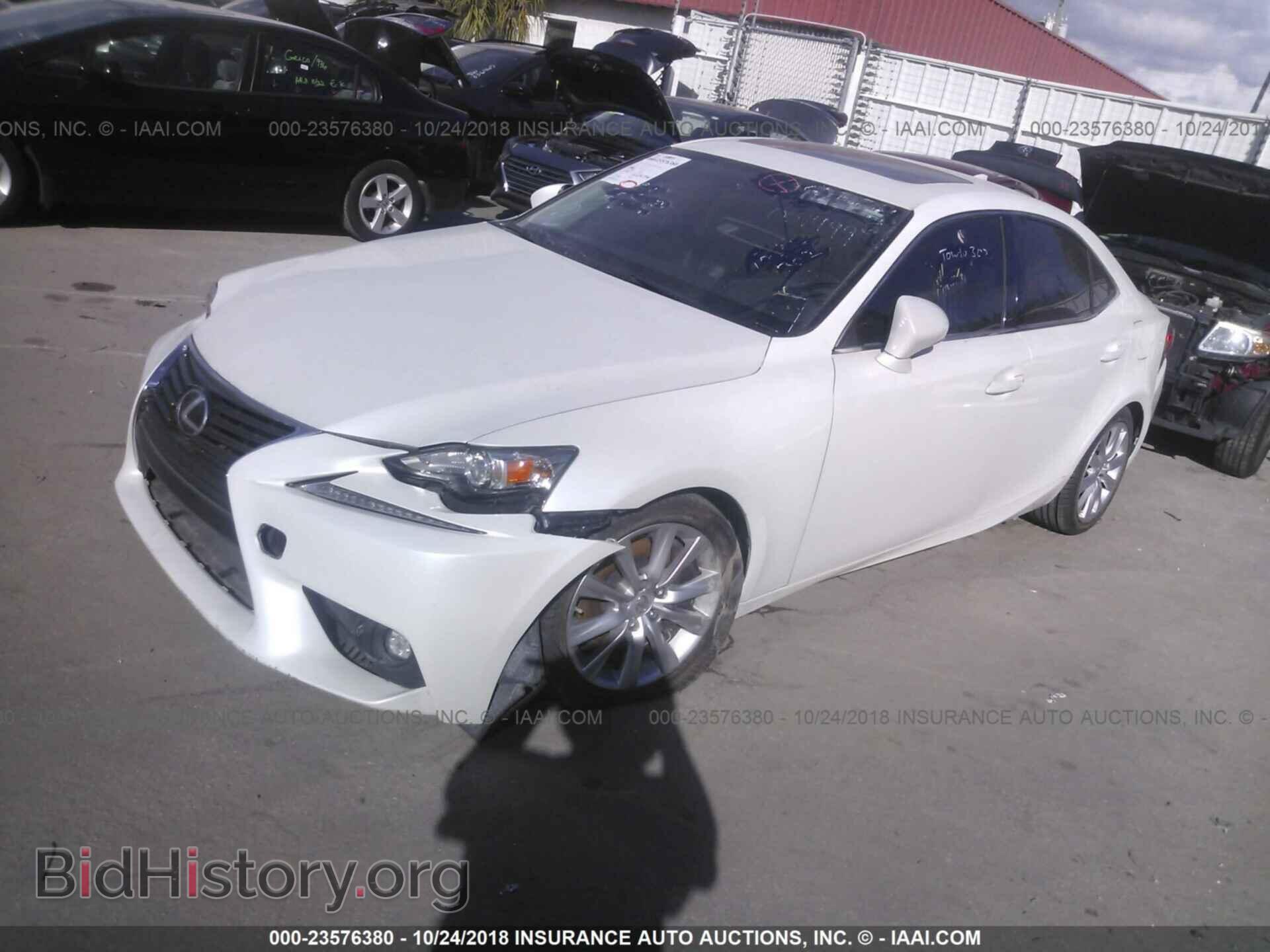 2016 Lexus Is - VIN: JTHBA1D22G5007499 - Photo 2