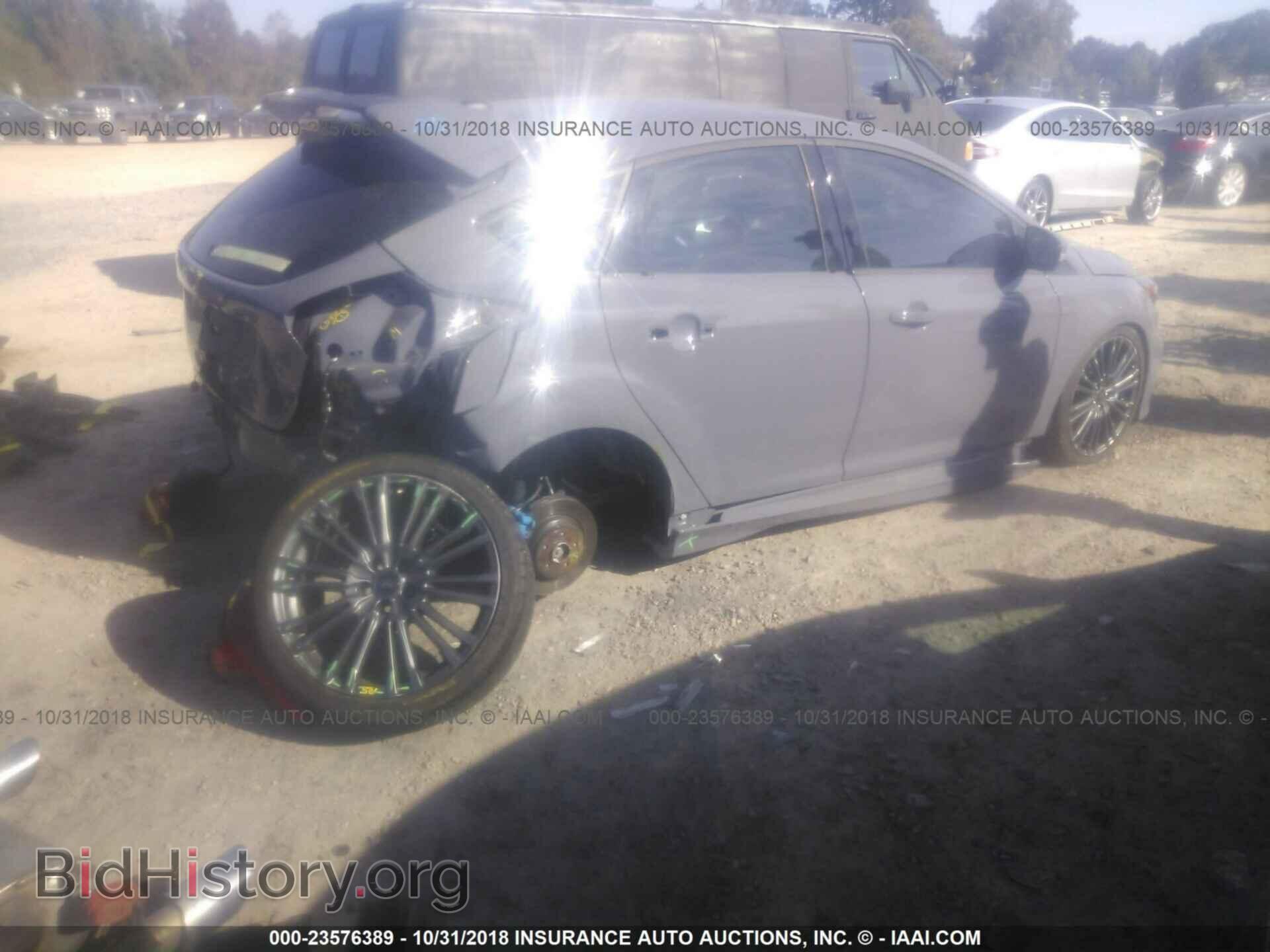 2017 Ford Focus - VIN: WF0DP3TH4H4122894 - Фото 4