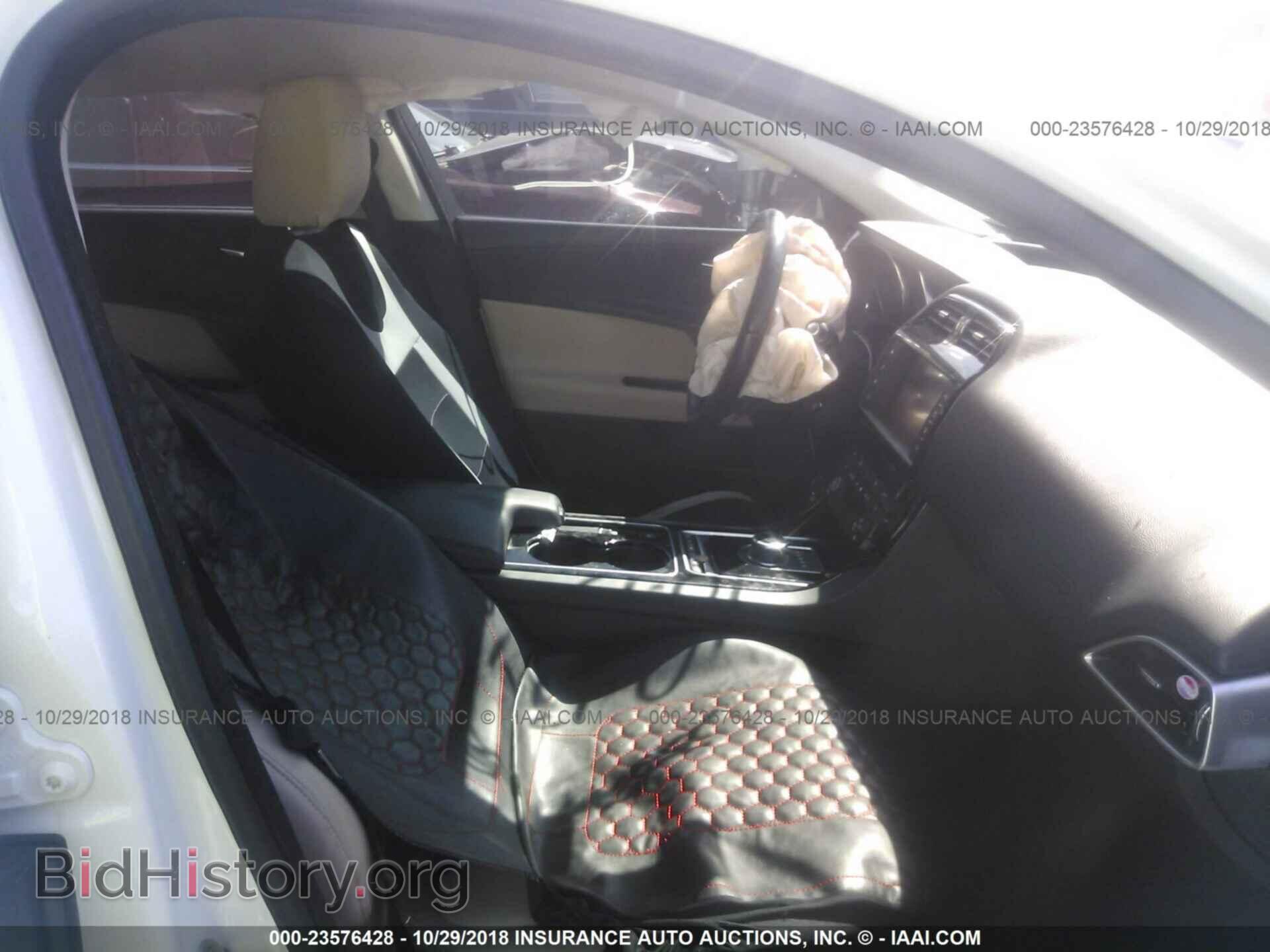2017 JAGUAR XE - VIN: SAJAR4BG5HA962619 - Фото 5