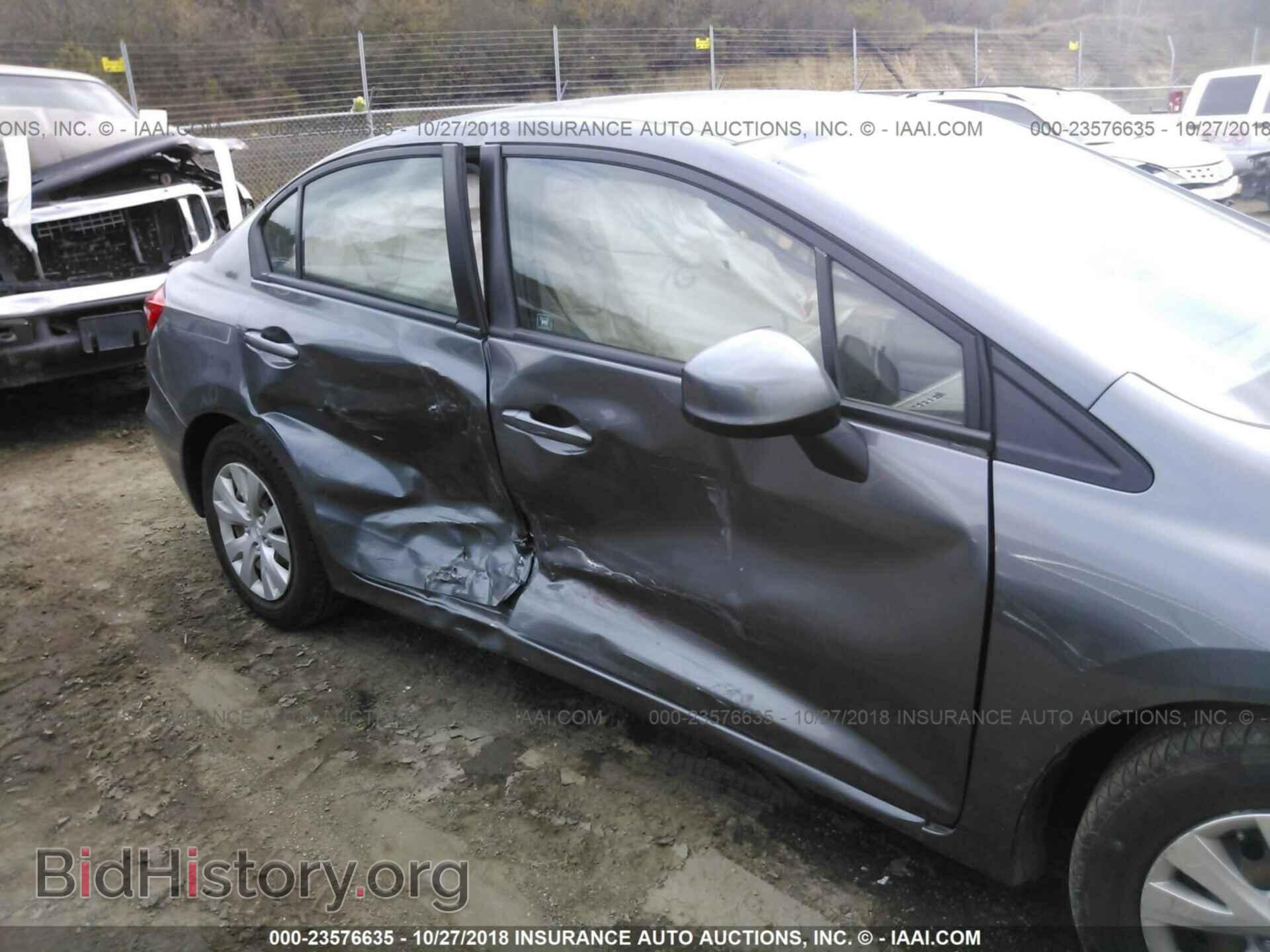 2012 HONDA CIVIC - VIN: 19XFB2F52CE069772 - Фото 6