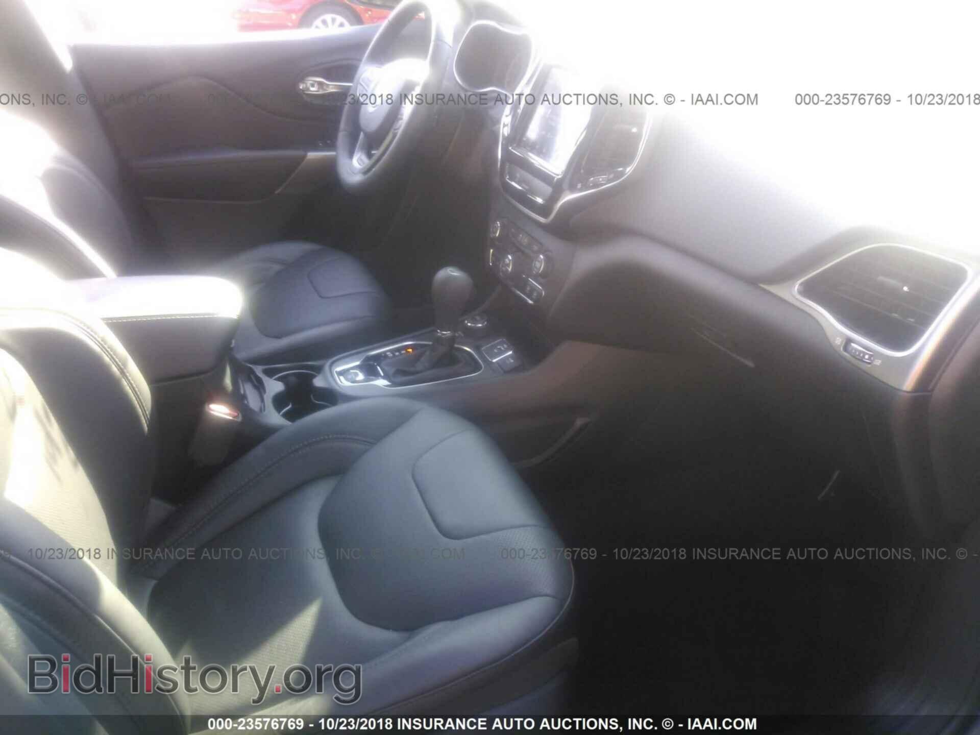 2019 JEEP CHEROKEE - VIN: 1C4PJMDX5KD161319 - Фото 5