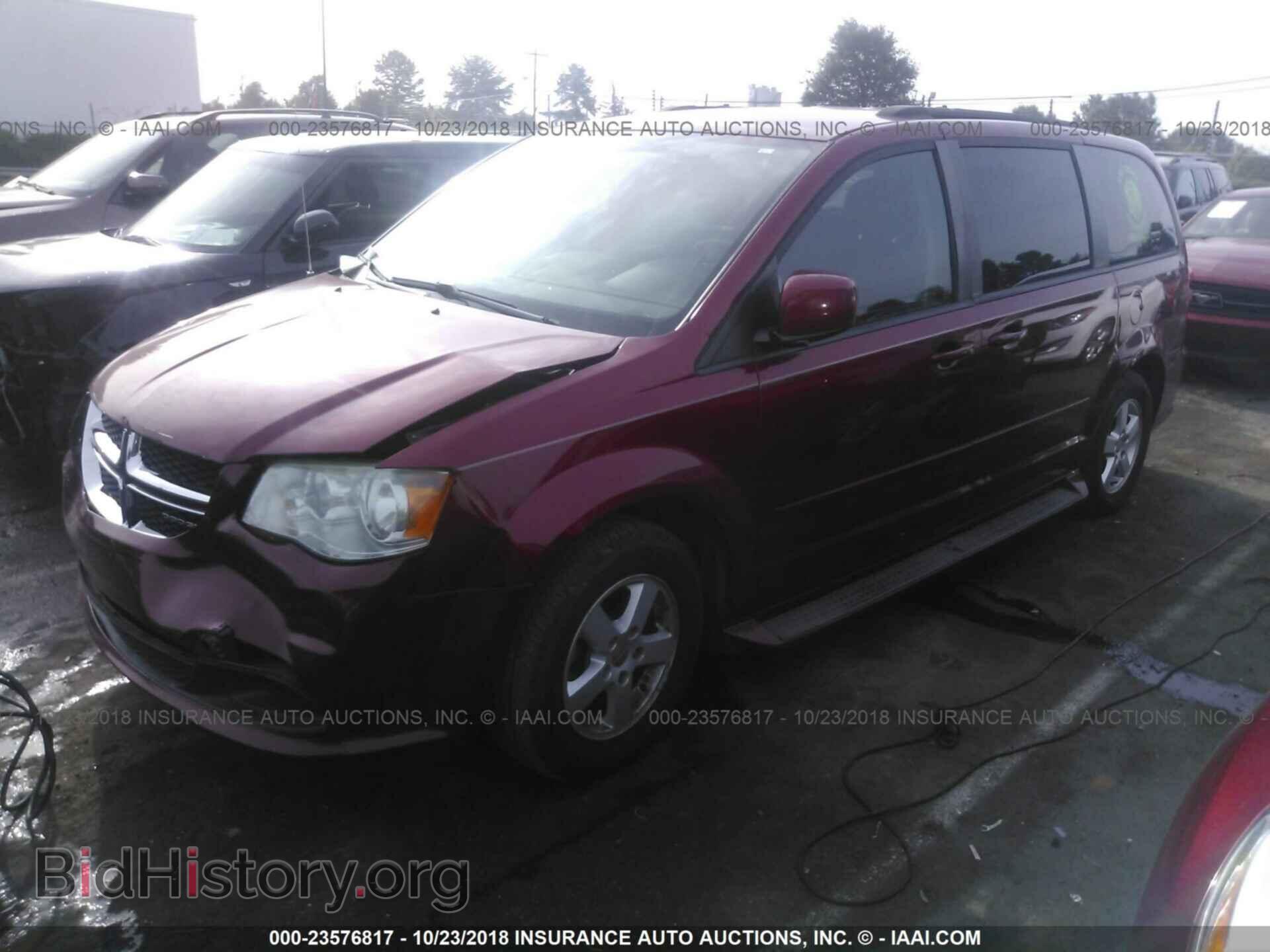 2011 Dodge Grand caravan - VIN: 2D4RN3DG6BR700733 - Фото 2