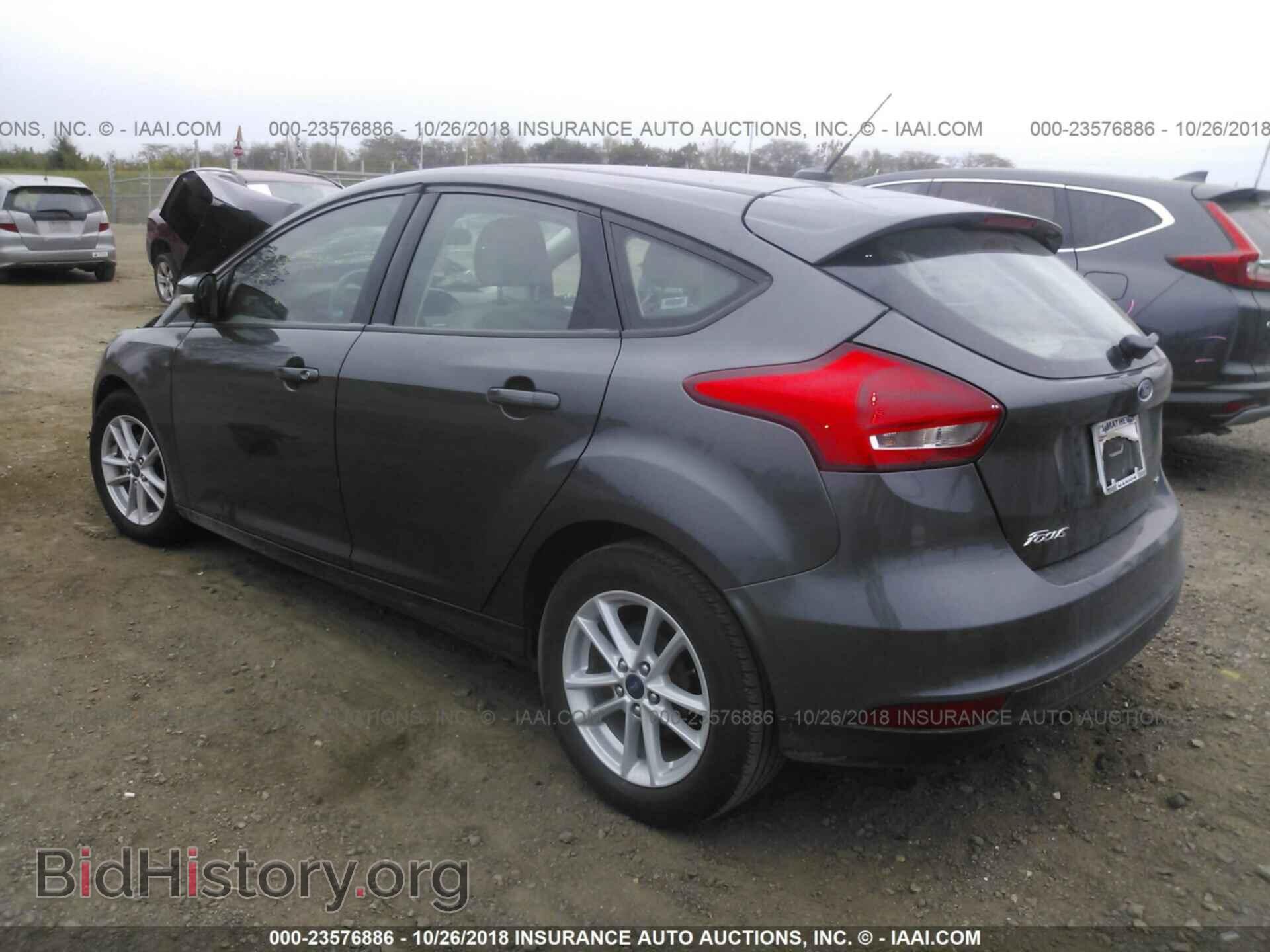 2017 Ford Focus - VIN: 1FADP3K2XHL280085 - Фото 3