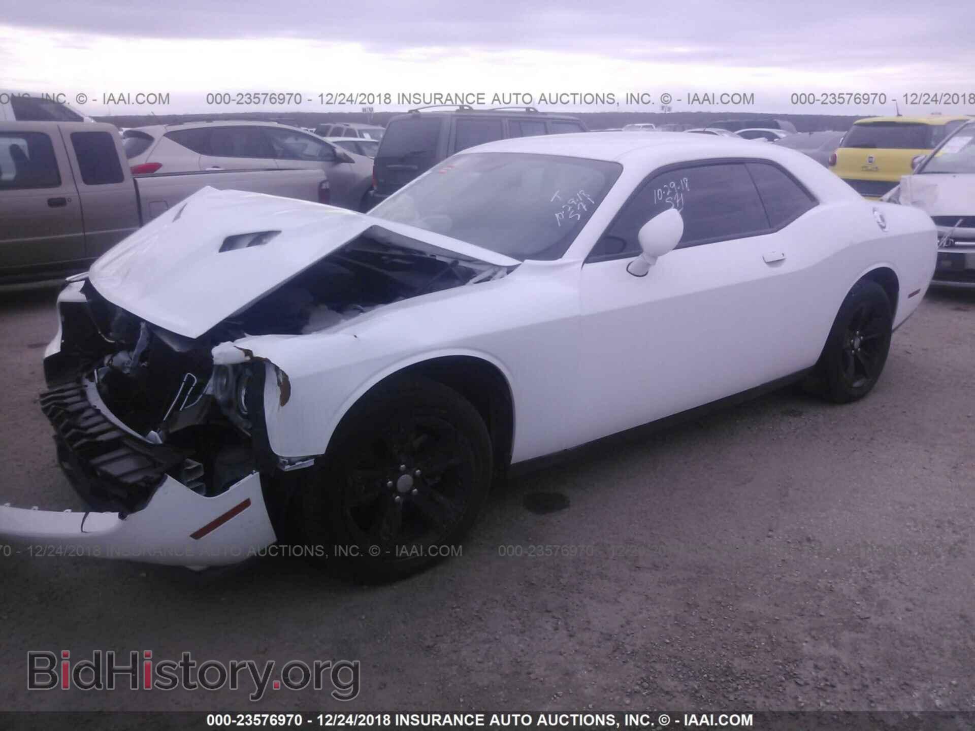 2015 Dodge Challenger - VIN: 2C3CDZAG0FH912539 - Photo 2