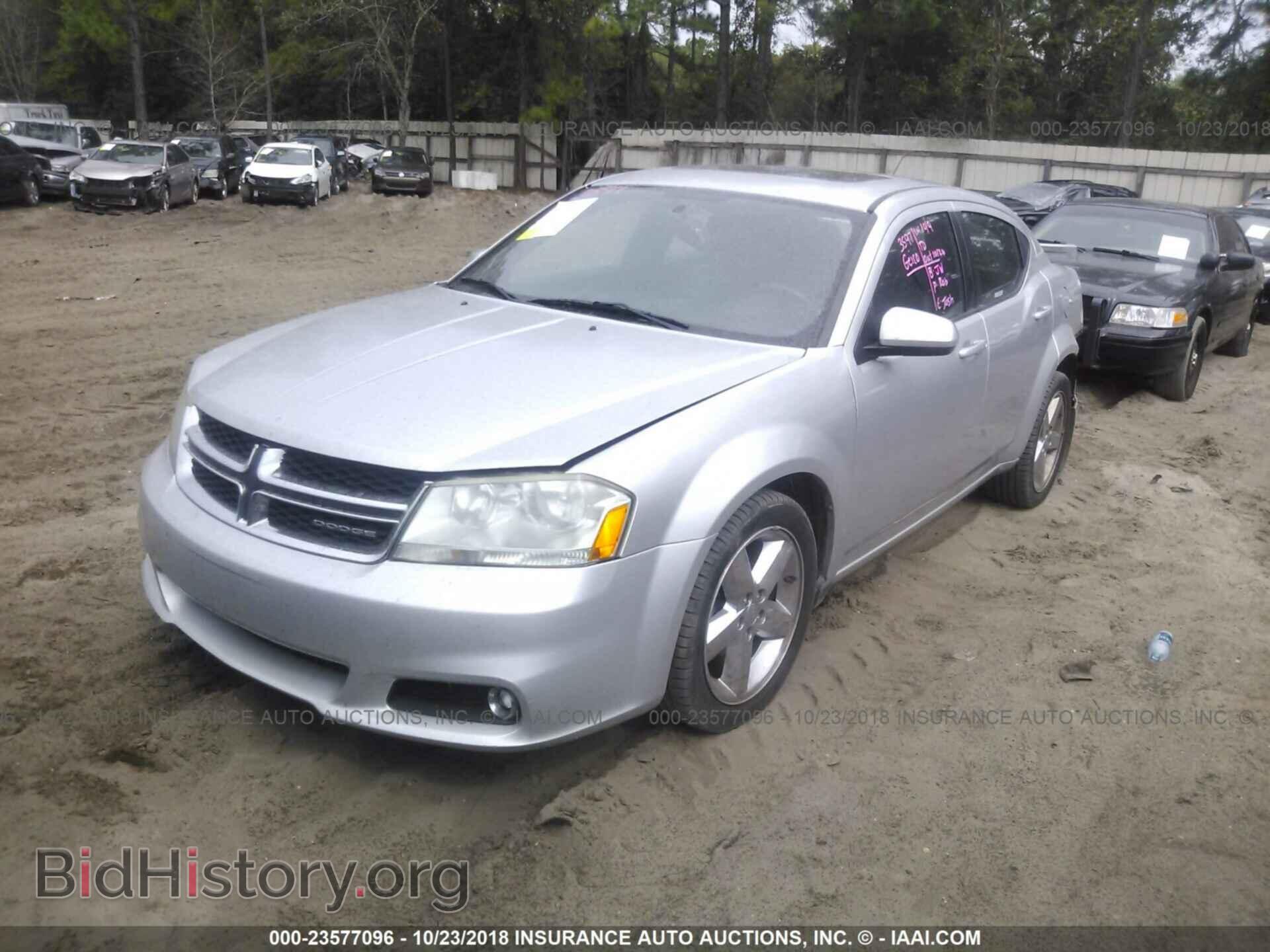 2011 Dodge Avenger - VIN: 1B3BD2FG3BN500304 - Photo 2